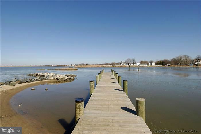 BAY CITY - Residential