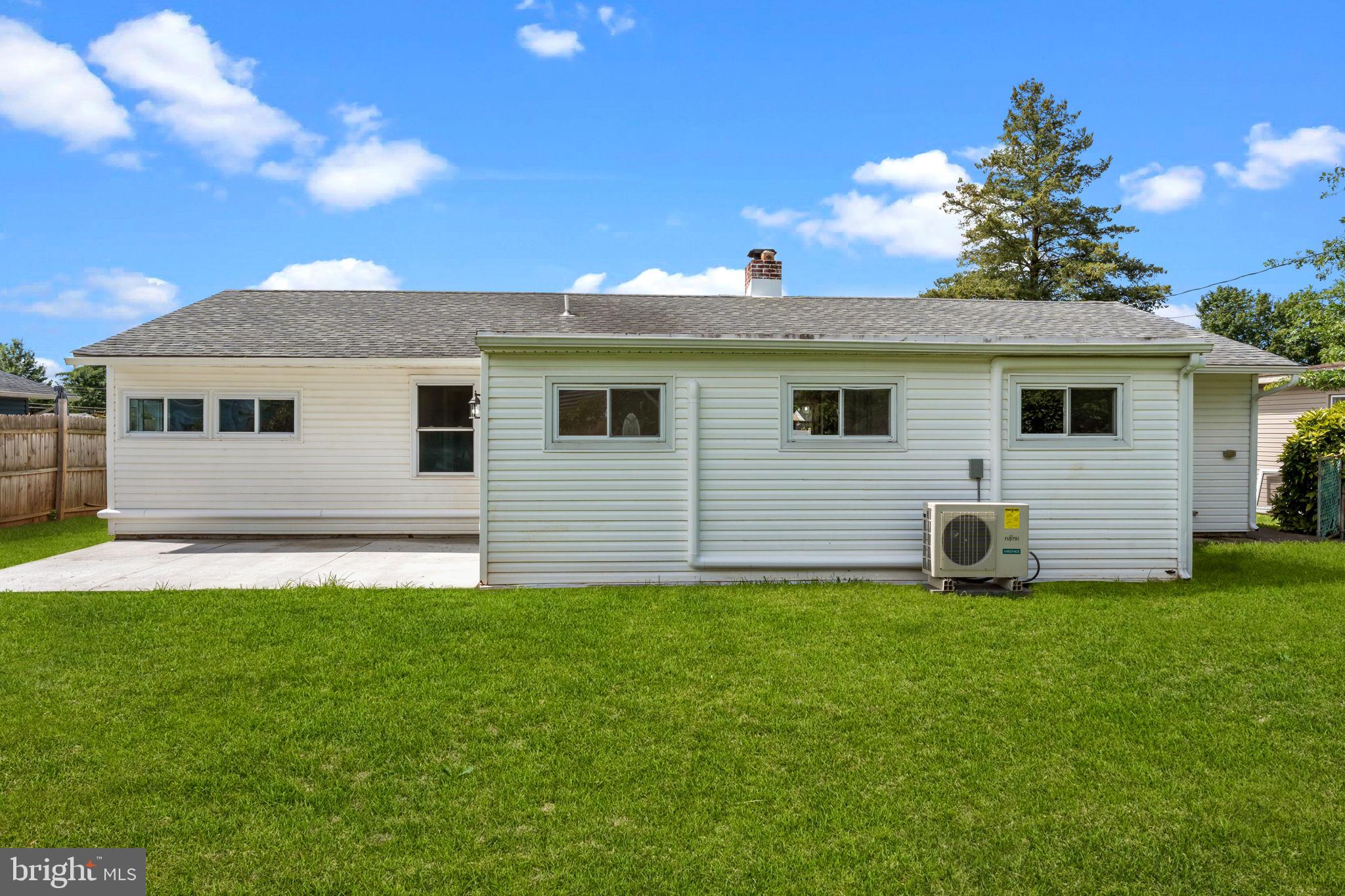 30 POPLAR LANE