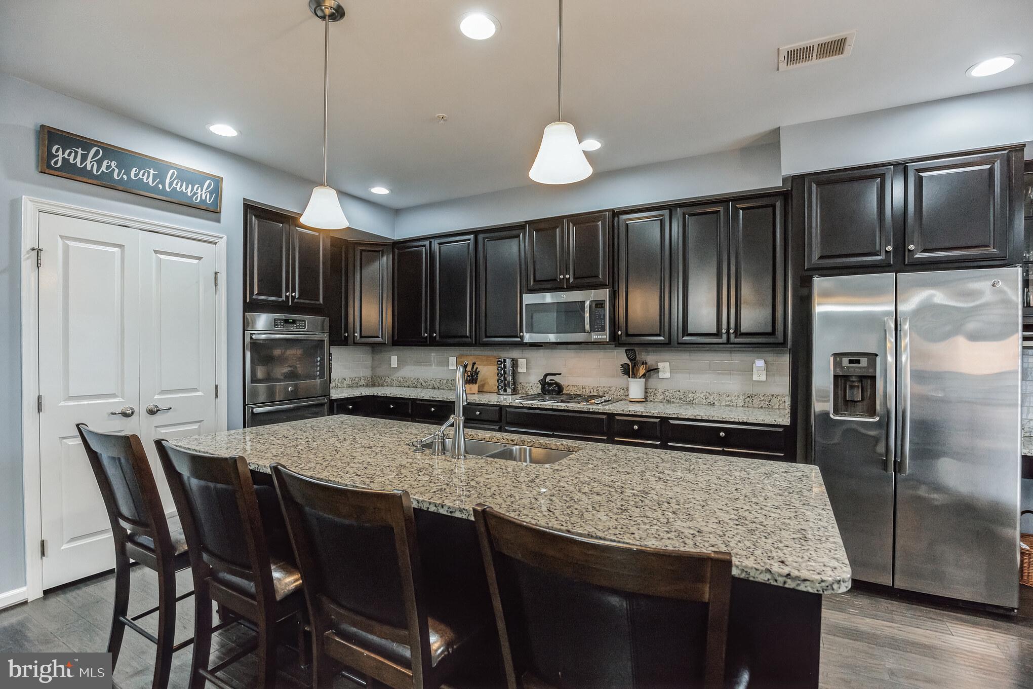 GREENBELT STATION - Residential