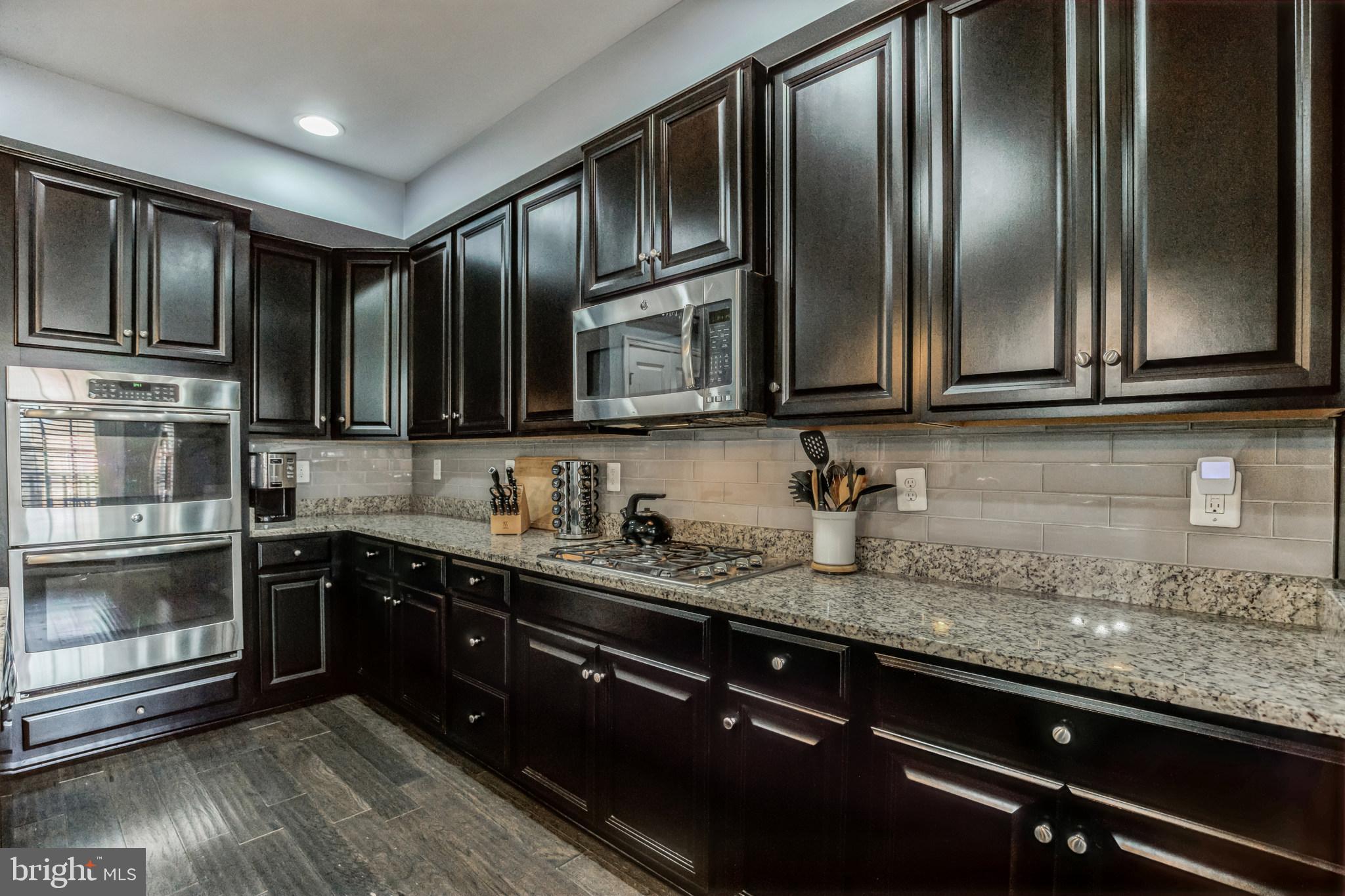 GREENBELT STATION - Residential