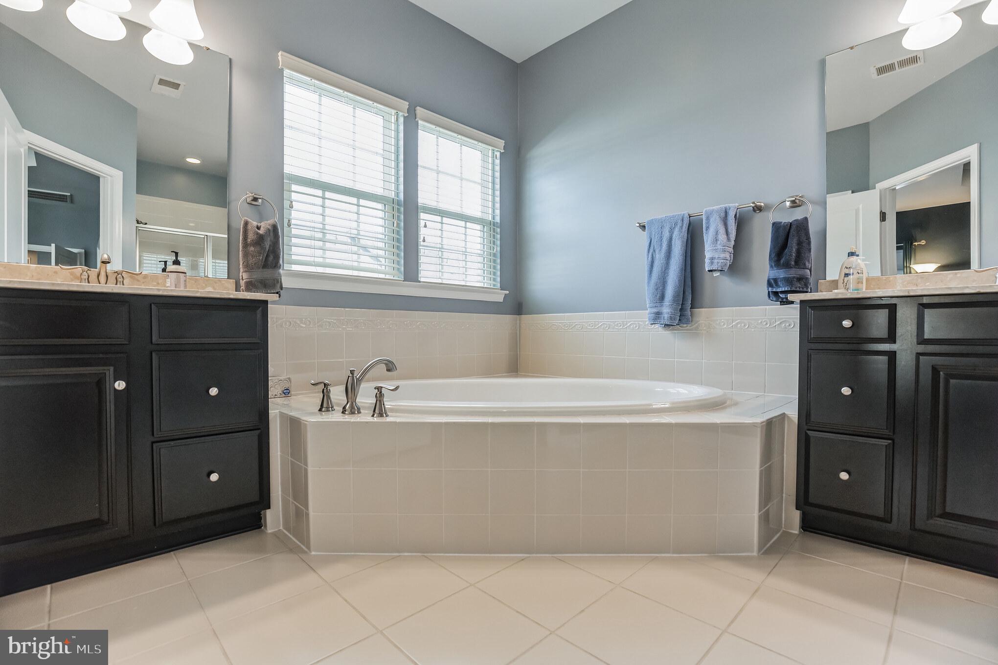 GREENBELT STATION - Residential