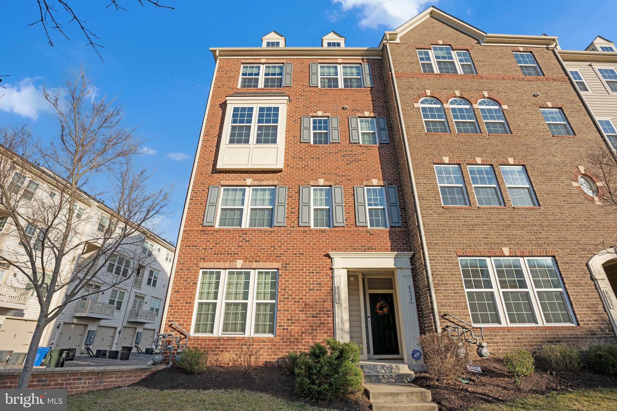 GREENBELT STATION - Residential