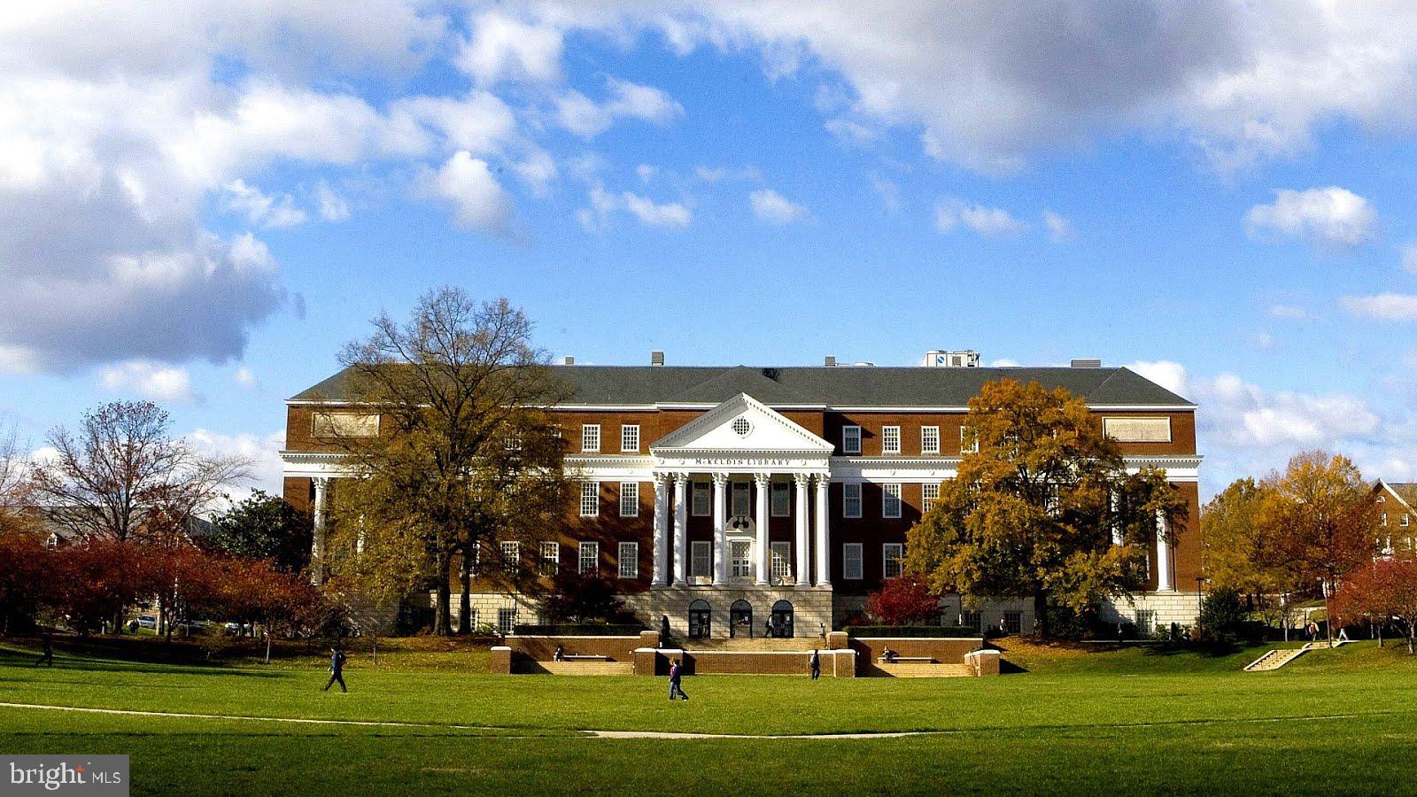 GREENBELT STATION - Residential