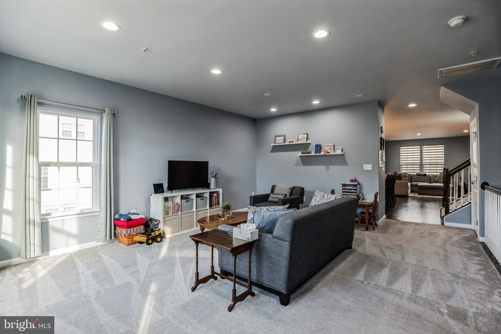 GREENBELT STATION - Residential