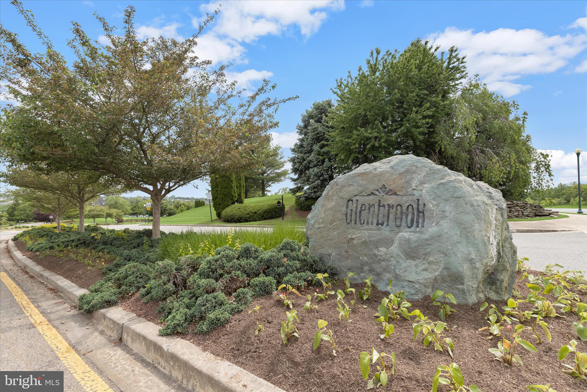 GLENBROOK - Residential