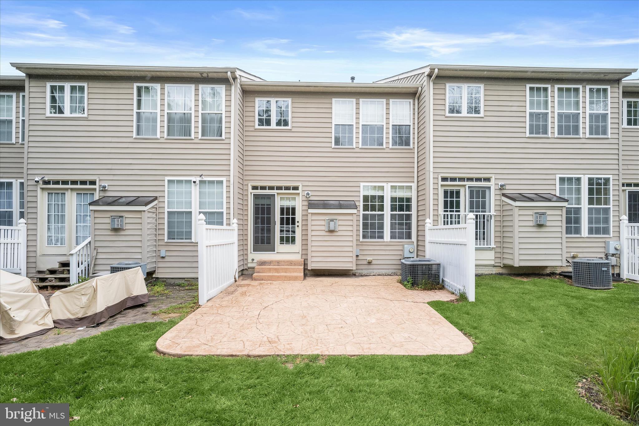 GLENBROOK - Residential