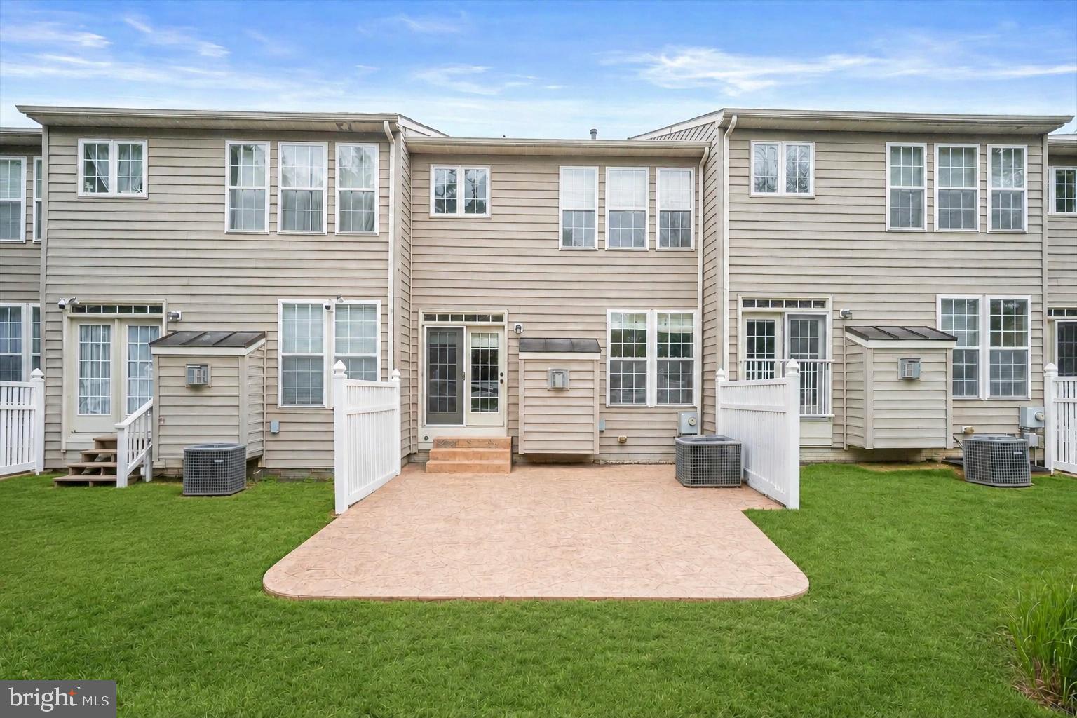 GLENBROOK - Residential