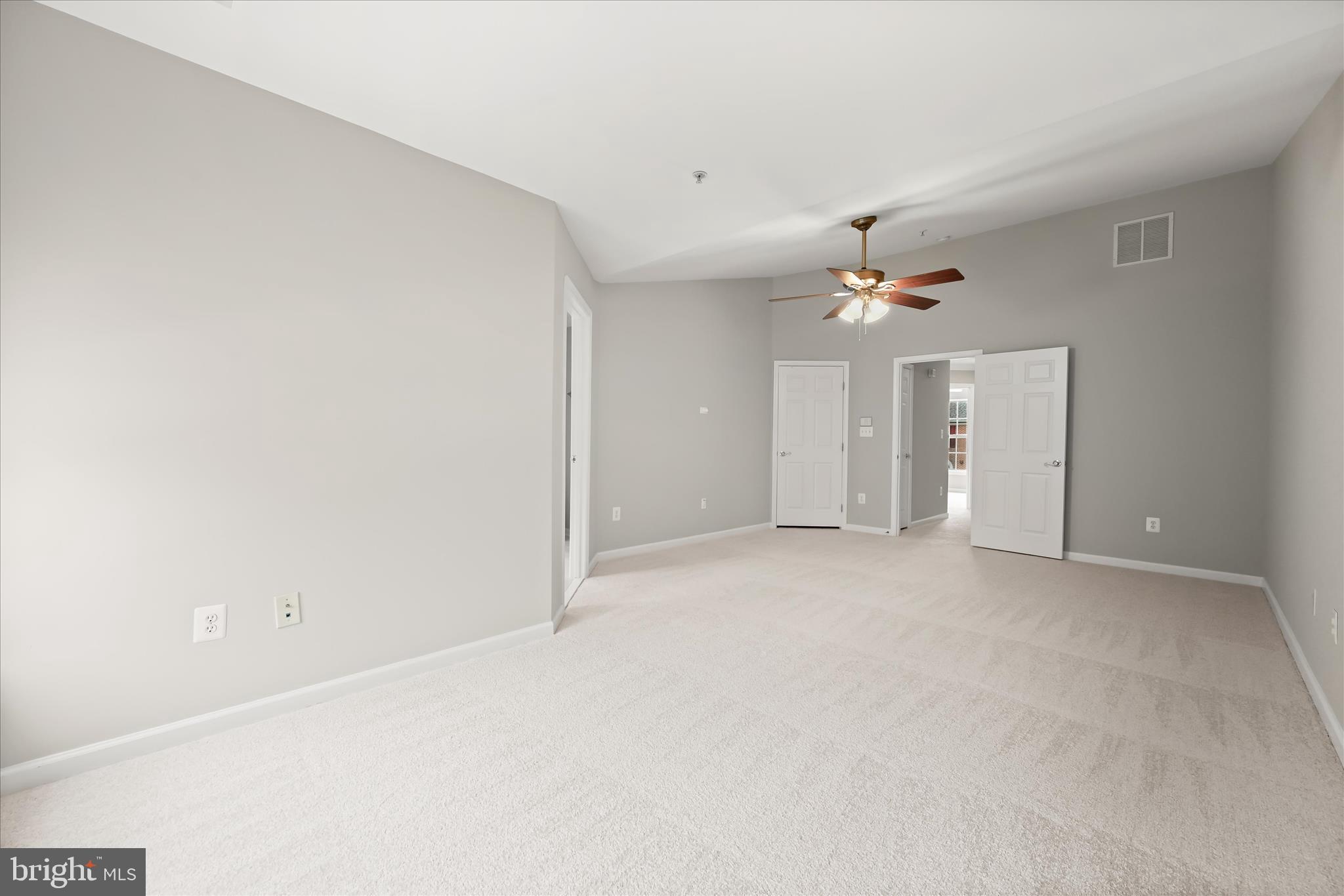 GLENBROOK - Residential