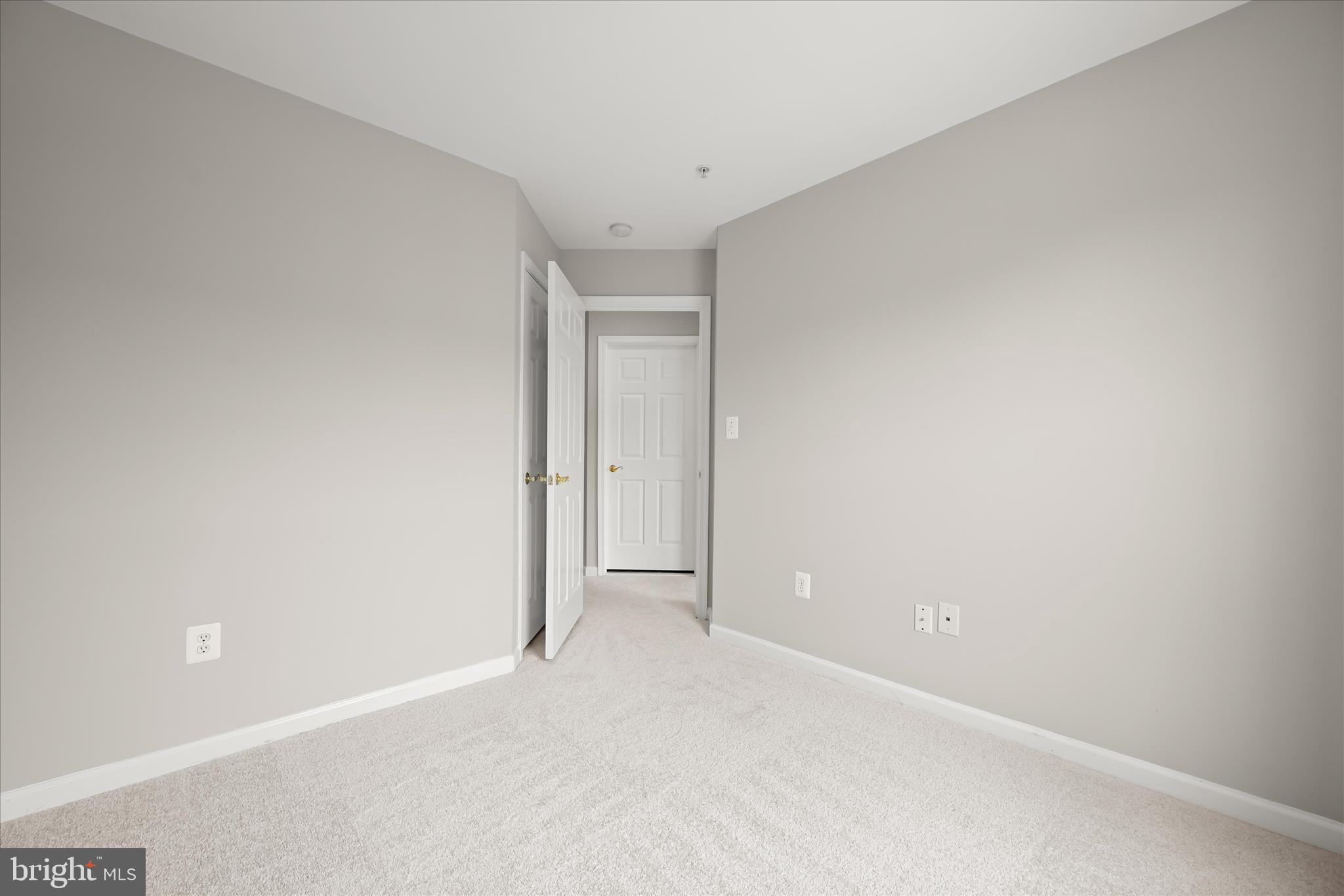 GLENBROOK - Residential