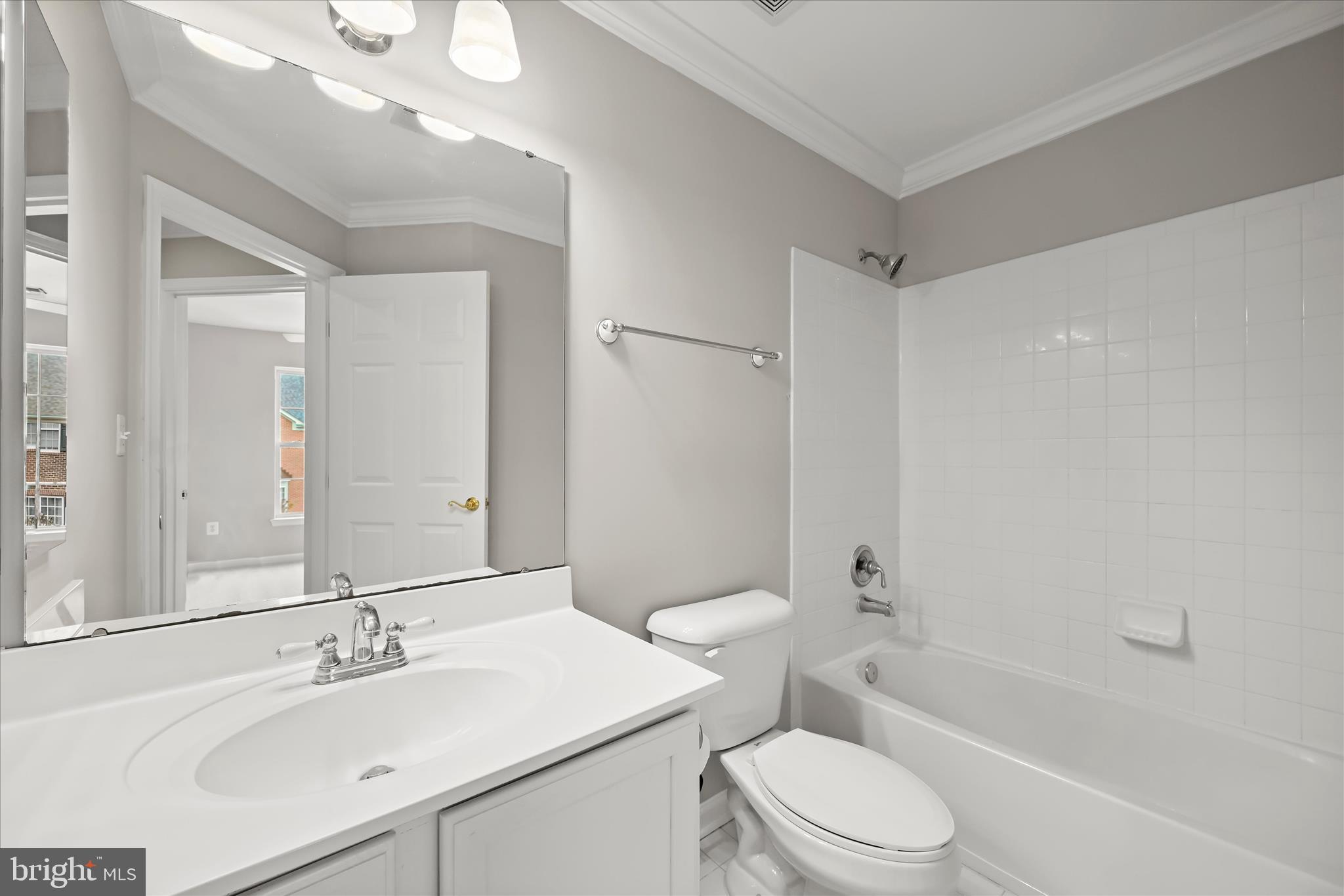GLENBROOK - Residential