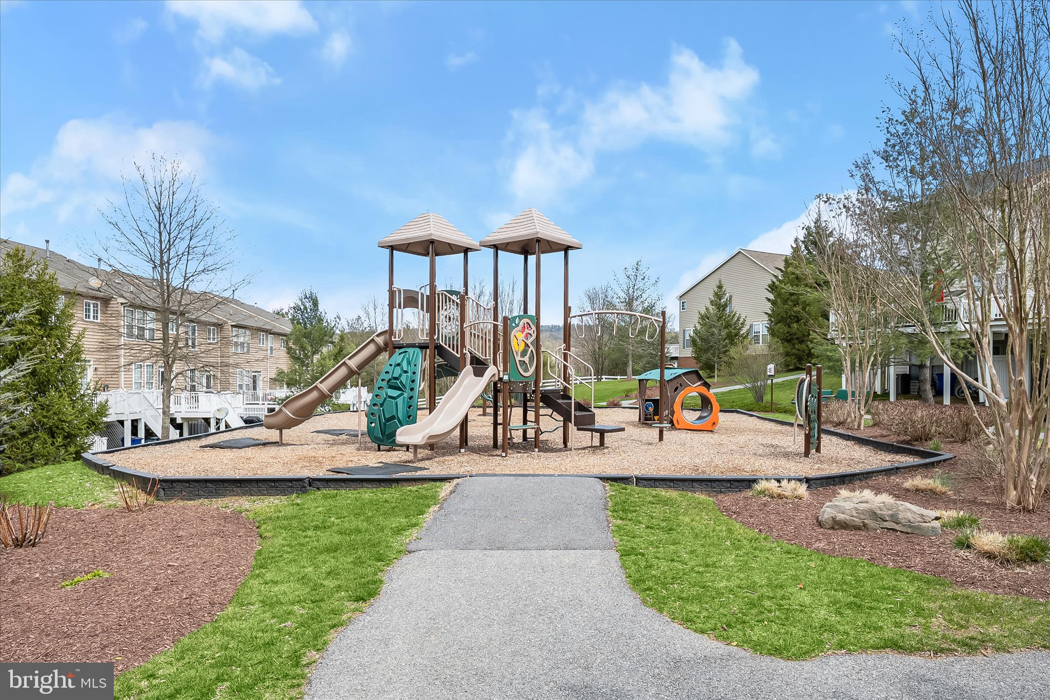 GLENBROOK - Residential