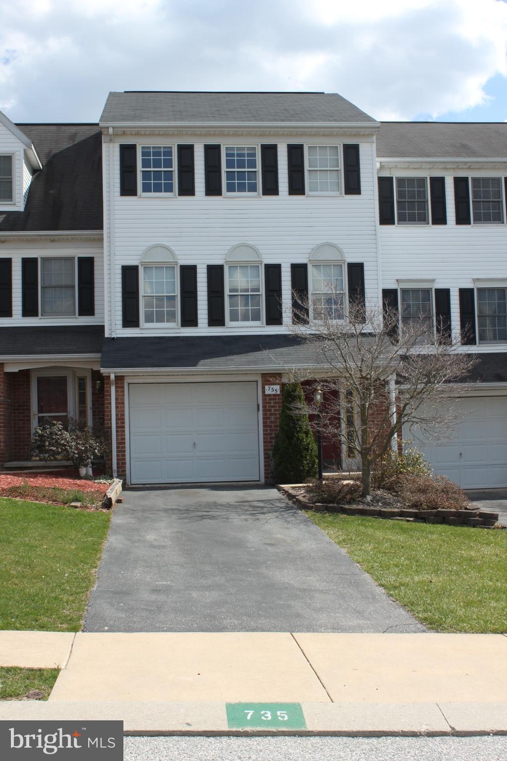 MANCHESTER TWP - Residential Lease