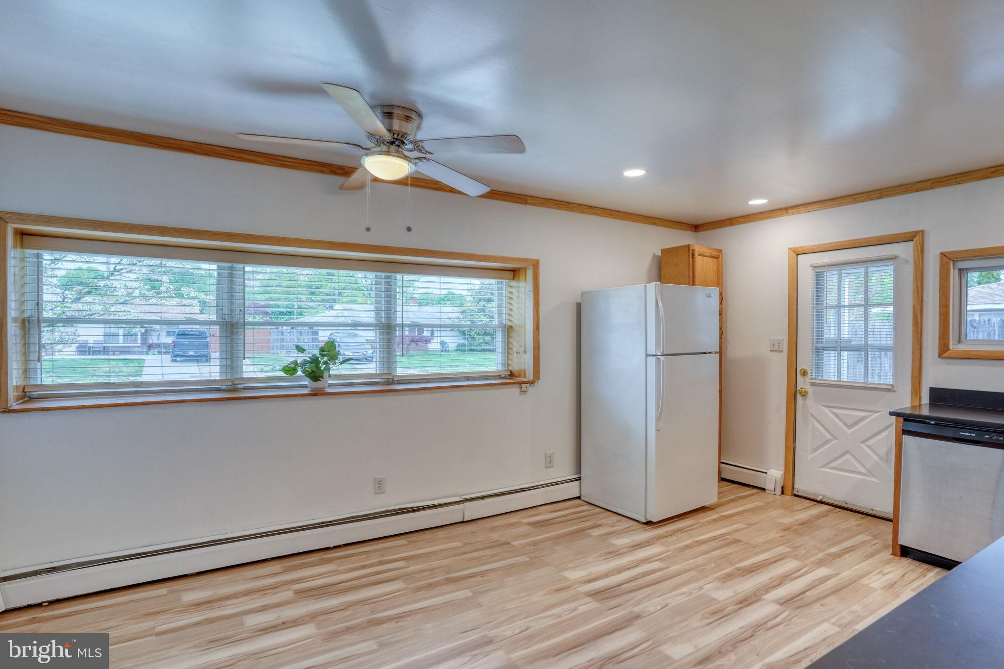 BROOKSIDE - Residential