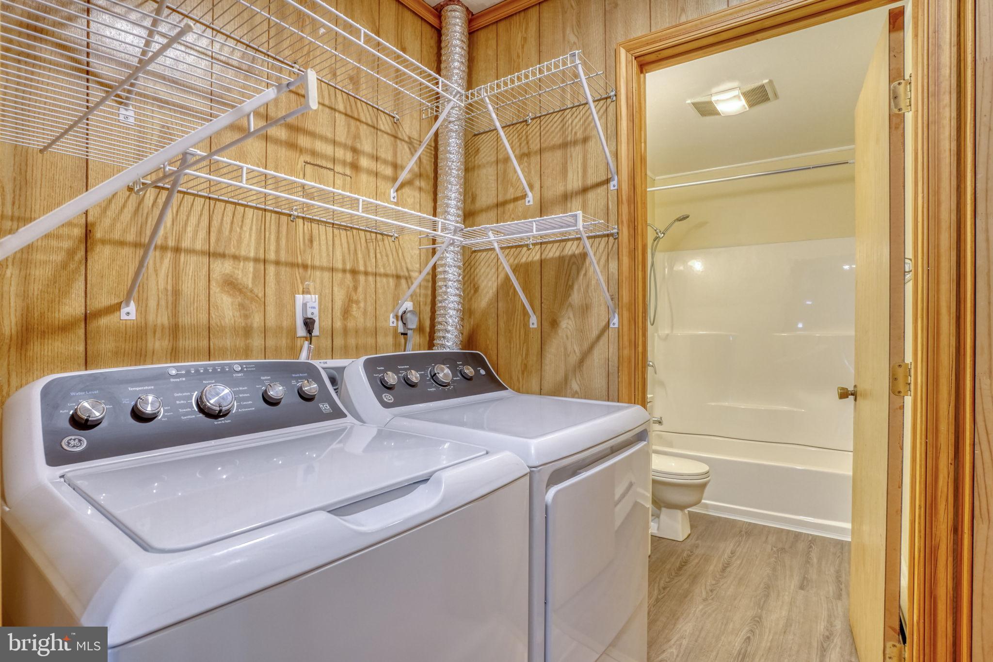 BROOKSIDE - Residential
