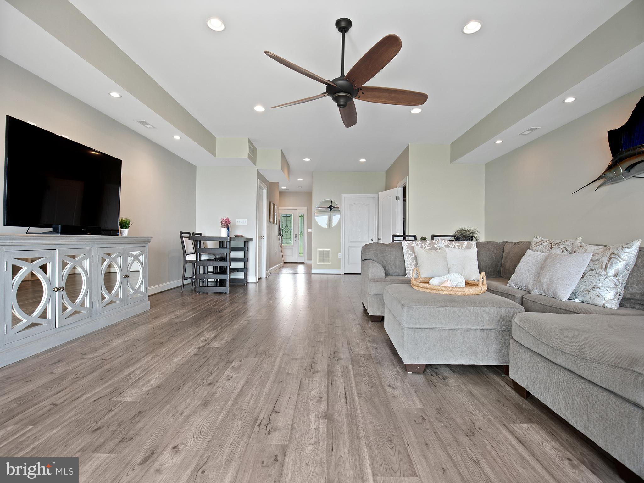 NORTH CHESAPEAKE BEACH - Residential