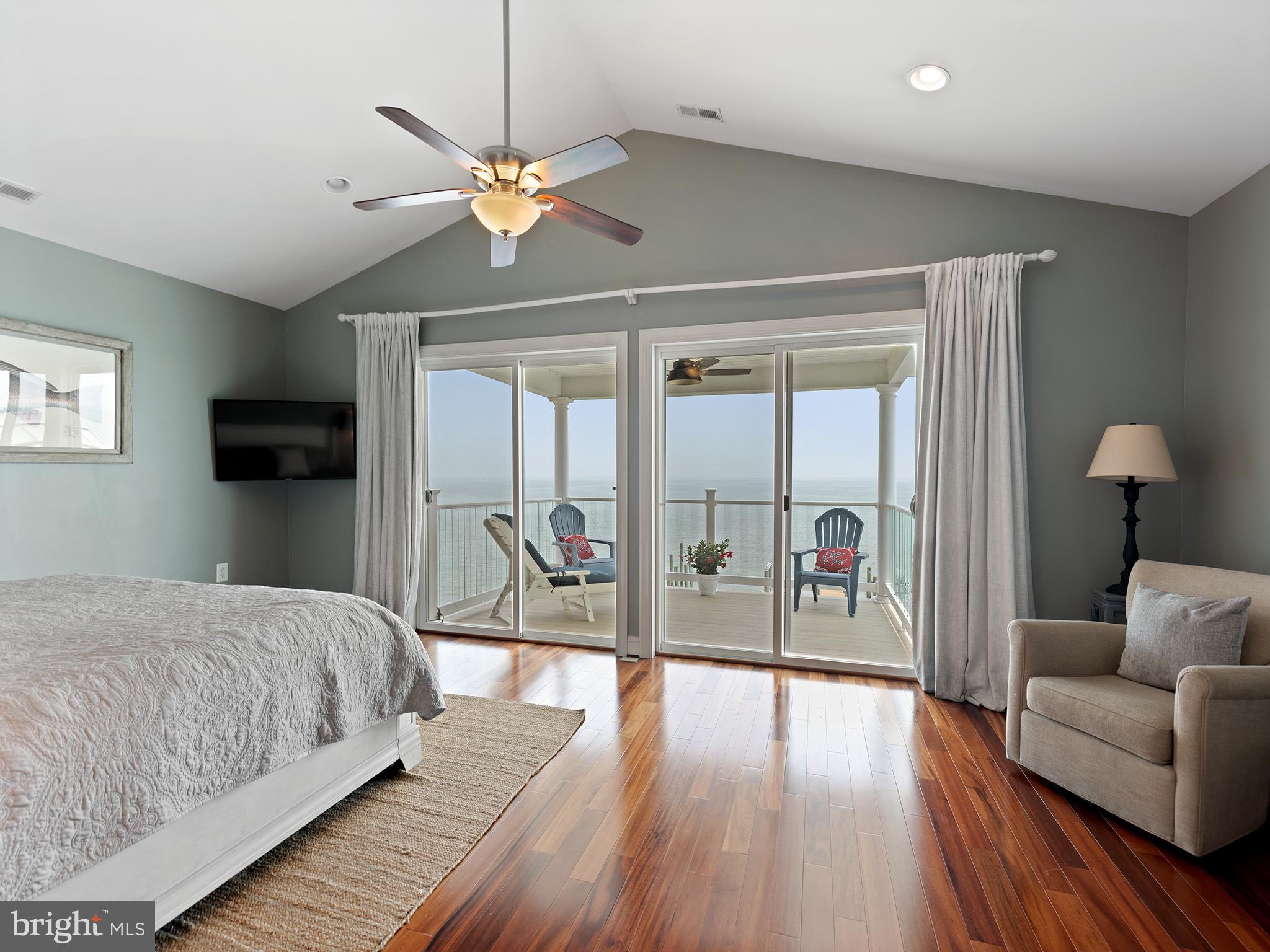 NORTH CHESAPEAKE BEACH - Residential