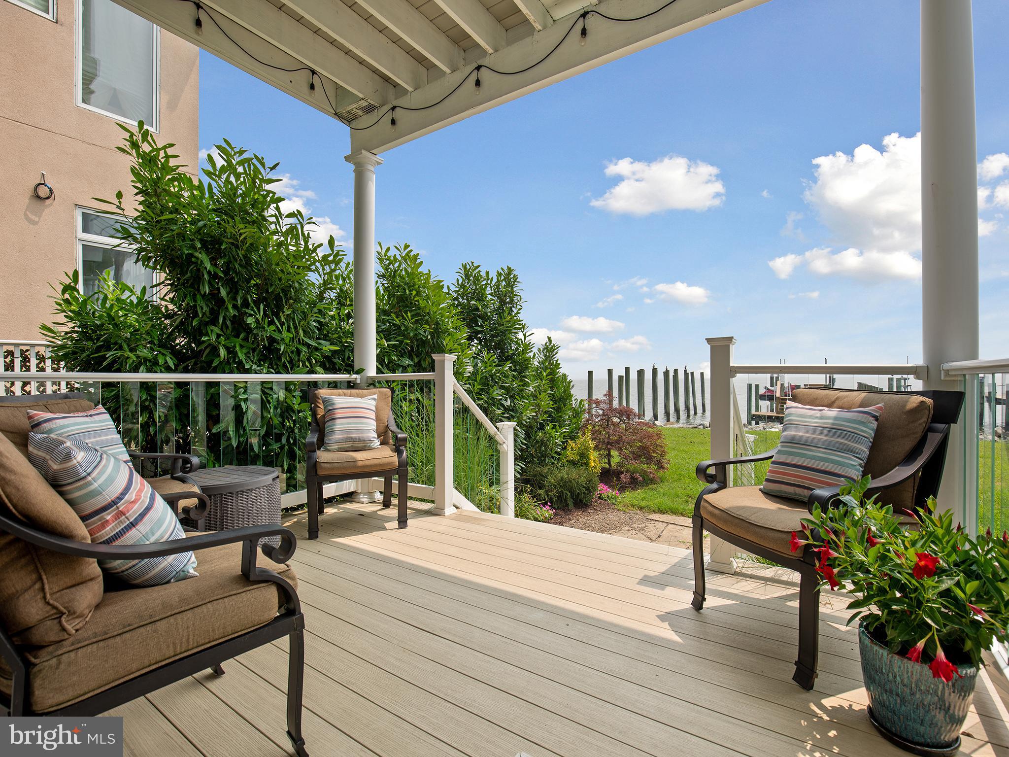 NORTH CHESAPEAKE BEACH - Residential