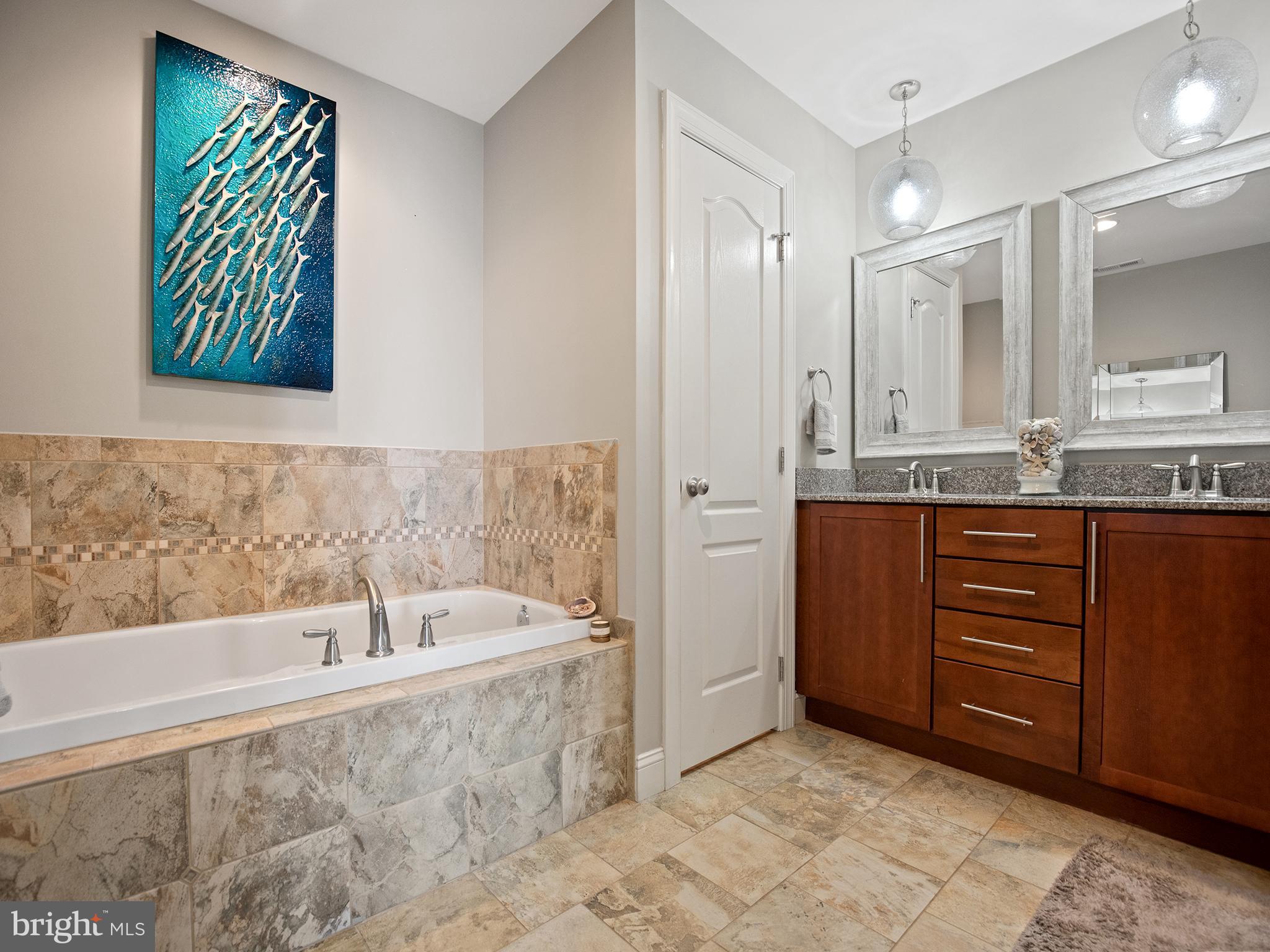 NORTH CHESAPEAKE BEACH - Residential