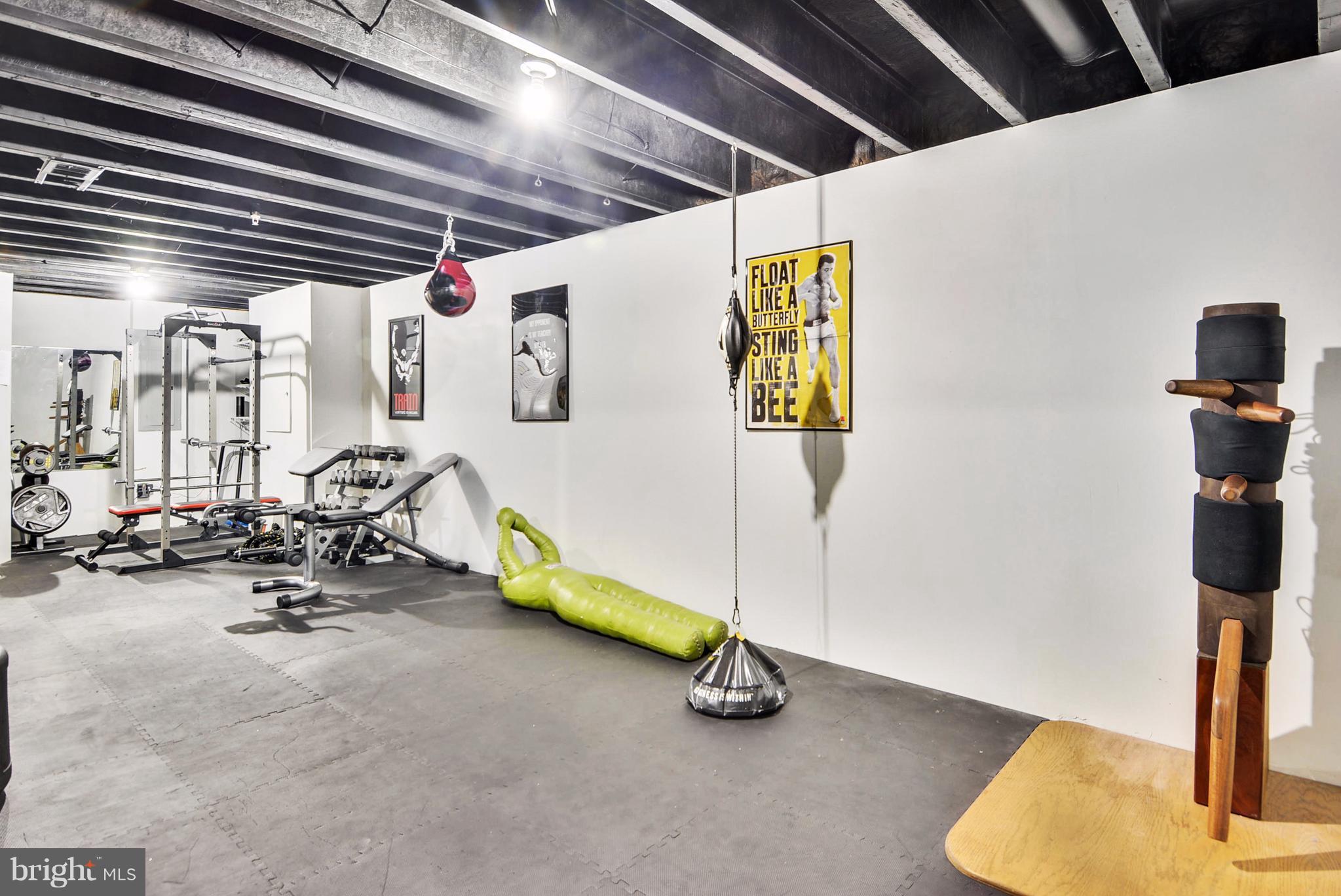 OAK CREEK CLUB GOLF COURSE - Residential