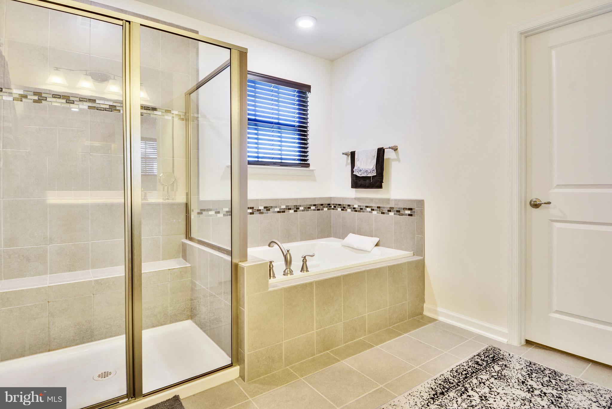 OAK CREEK CLUB GOLF COURSE - Residential