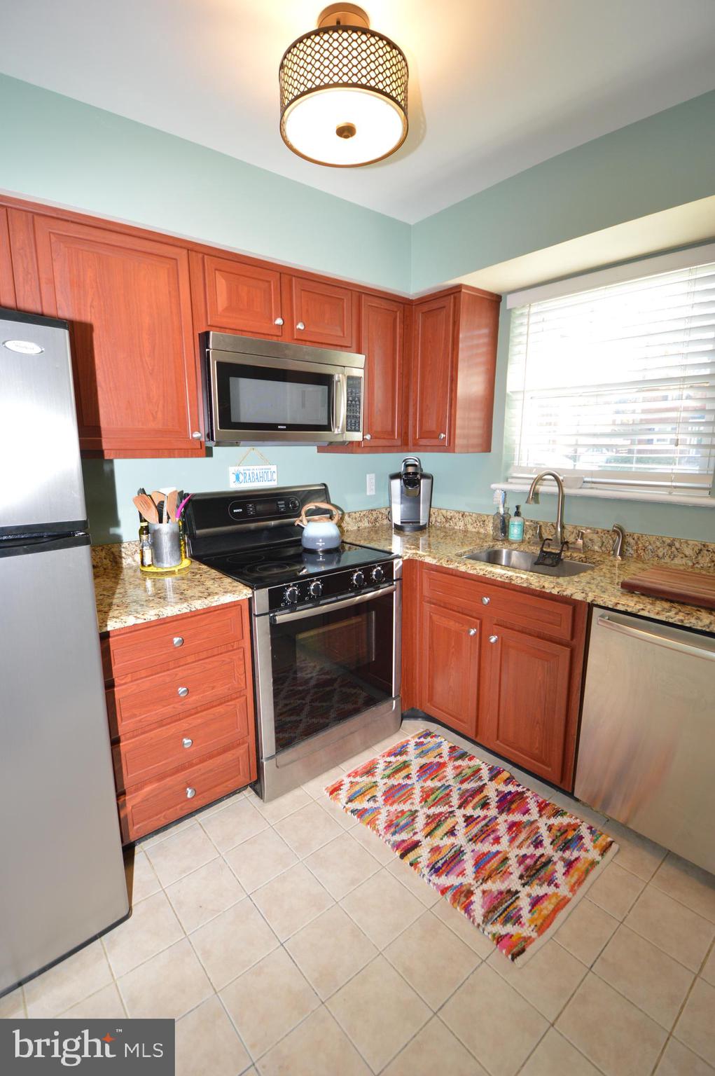 PALISADE GARDENS - Residential