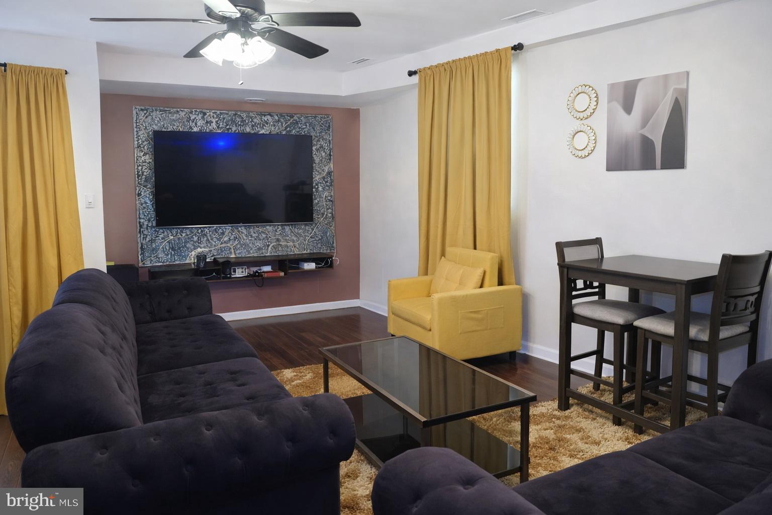 CAPITOL HEIGHTS - Residential