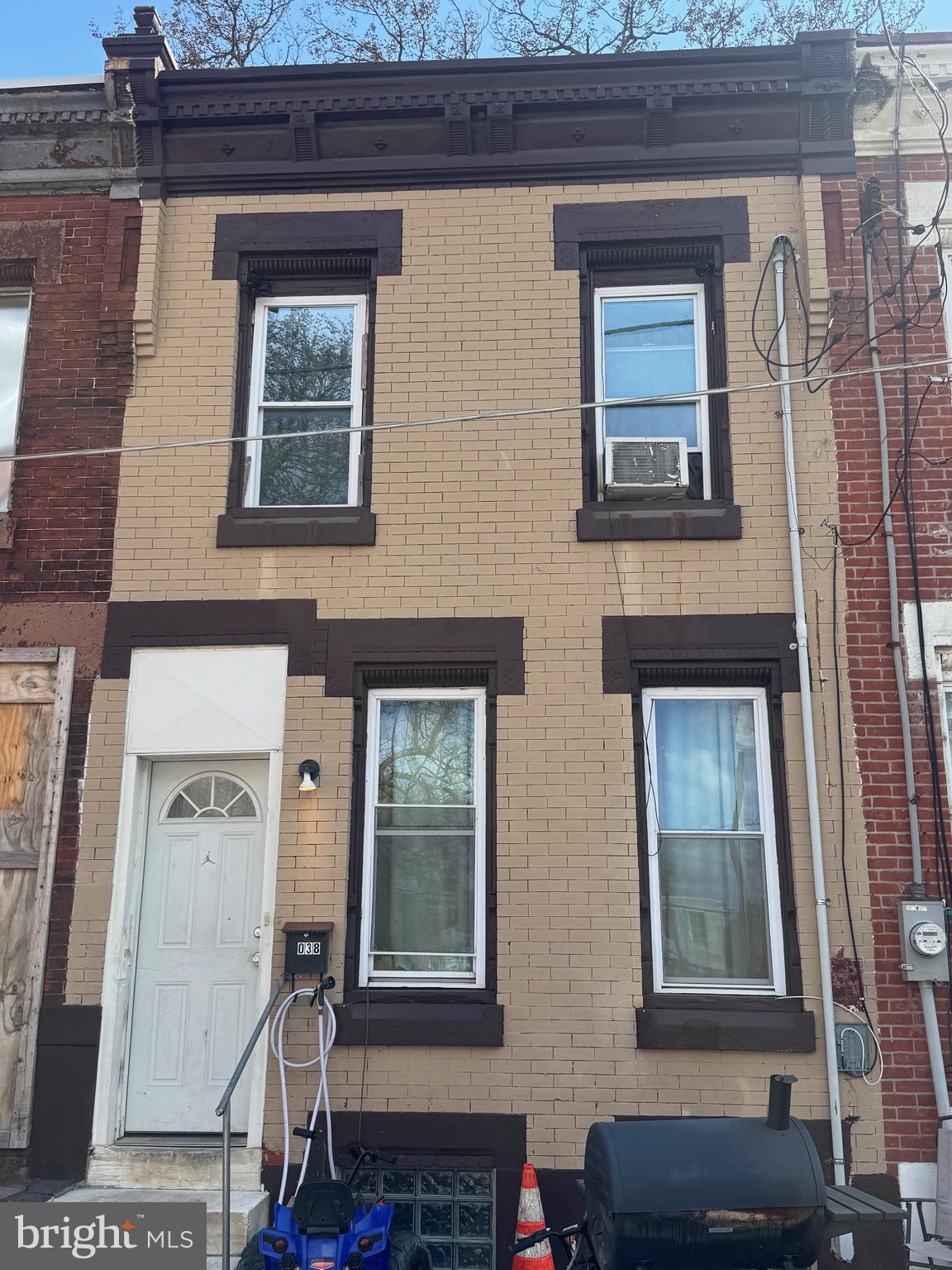 Great income producing 3 Bedroom 1 Bathroom property in Philadelphia. Houses in good condition and is rental with a Private tenant paying $1375/month PHA tenant. All occupied properties will be sold with tenants in place. The properties have lead tests, rental licenses and are in good condition. All offers will be presented. Properties are sold in as-is condition. . Proof of funds are required with all offers. All offers will be presented and must be in writing. This is part of a 24 Property package, that is rented and managed, properties are in good condition and this package is a nice long term investment. A full agreement of sale and Proof of funds is required, and with agreeable terms and conditions, a 10 day due diligence will be granted to buyer with a full property tour. These rental homes will offer a good yield as Philadelphia continues to build momentum. All offers must be present before tour and due diligence.