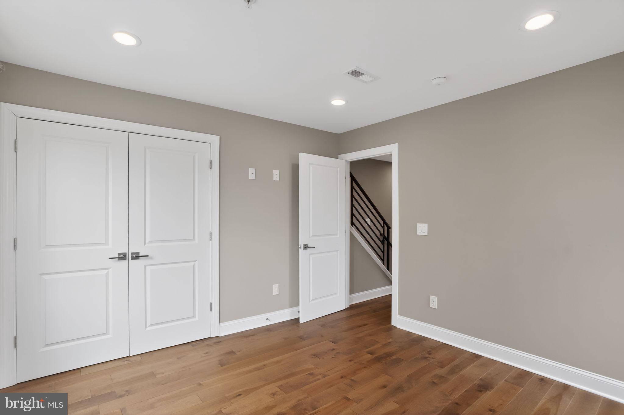 OLDE RICHMOND - Residential