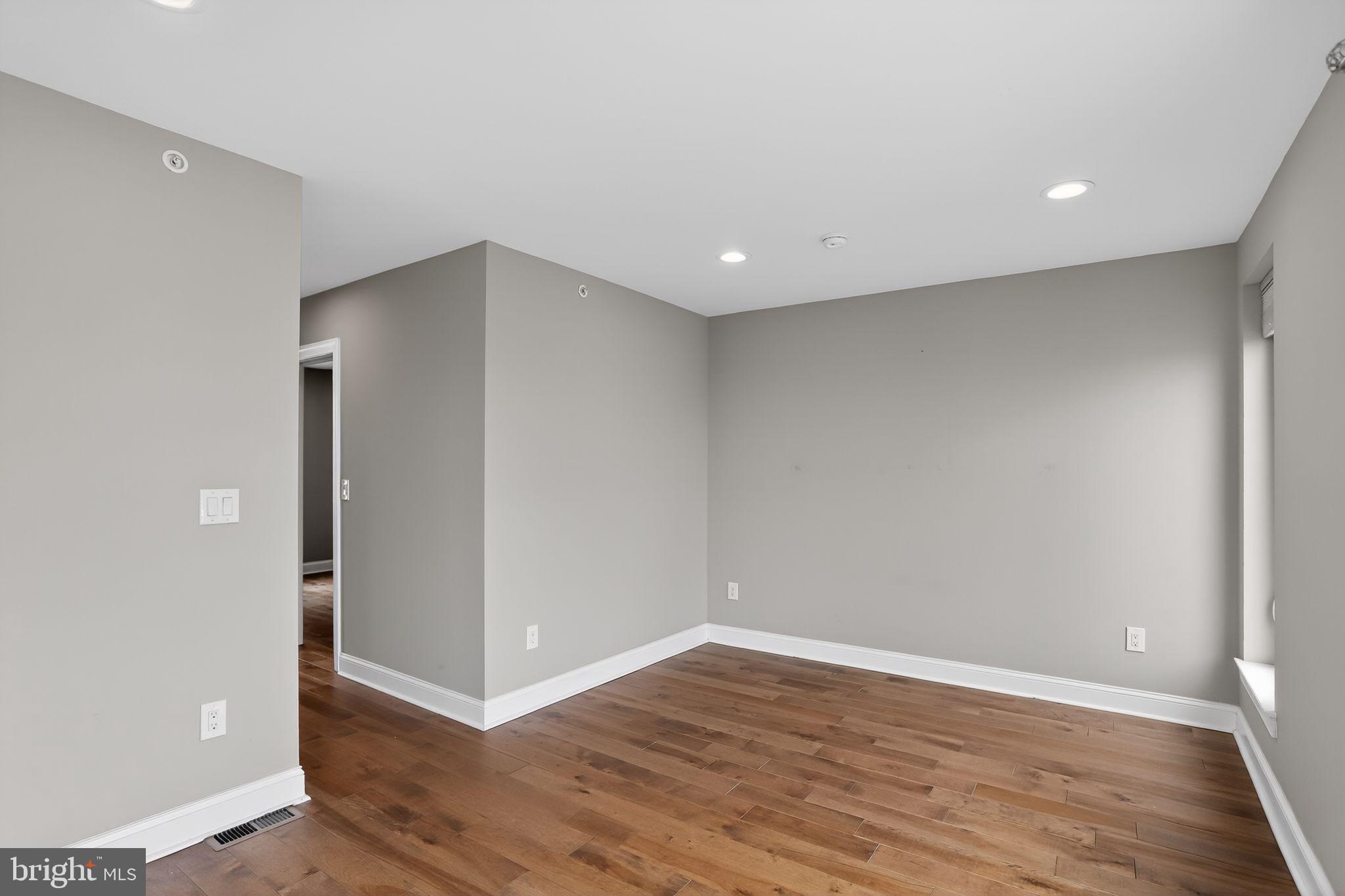 OLDE RICHMOND - Residential