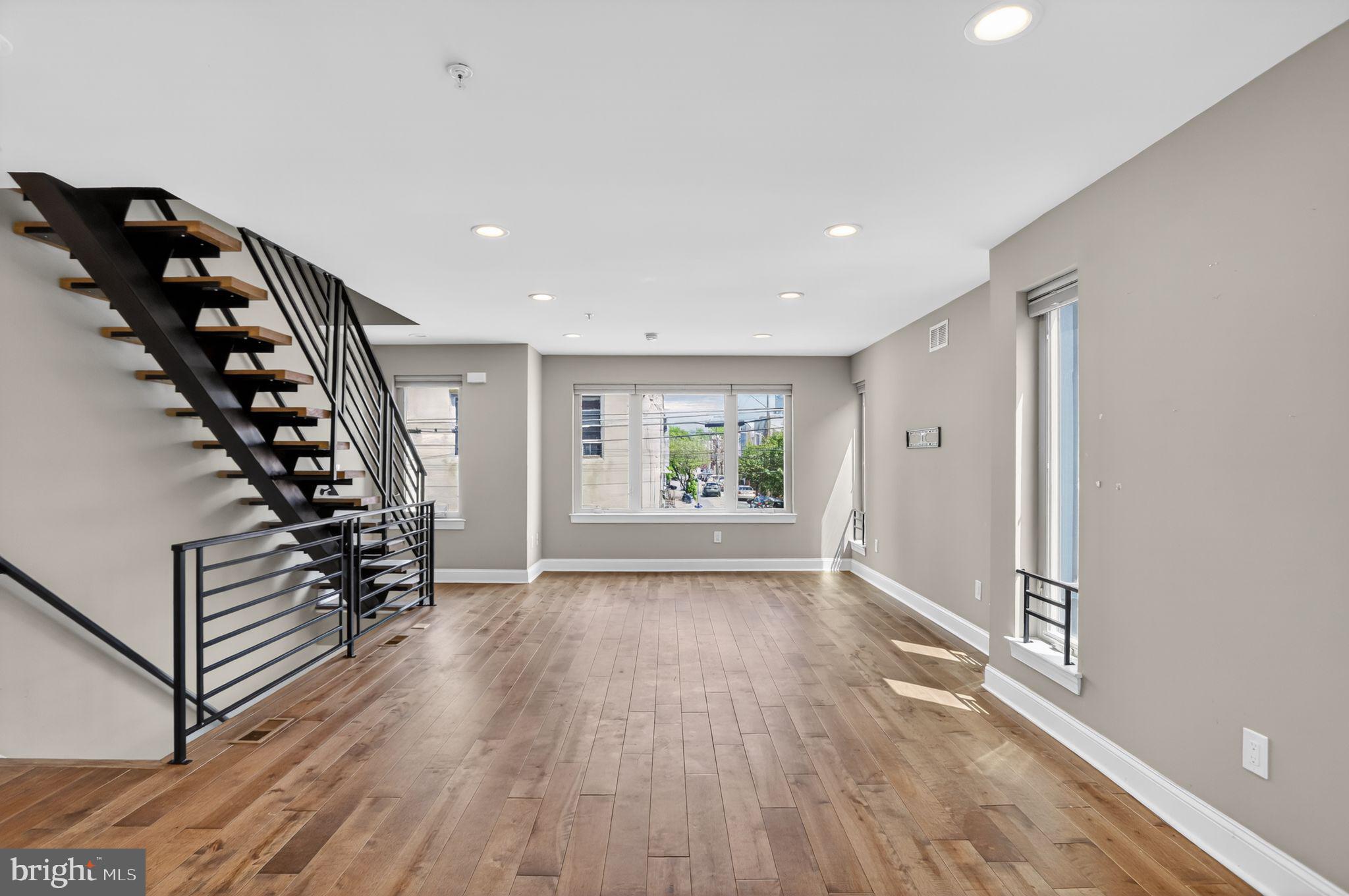 OLDE RICHMOND - Residential