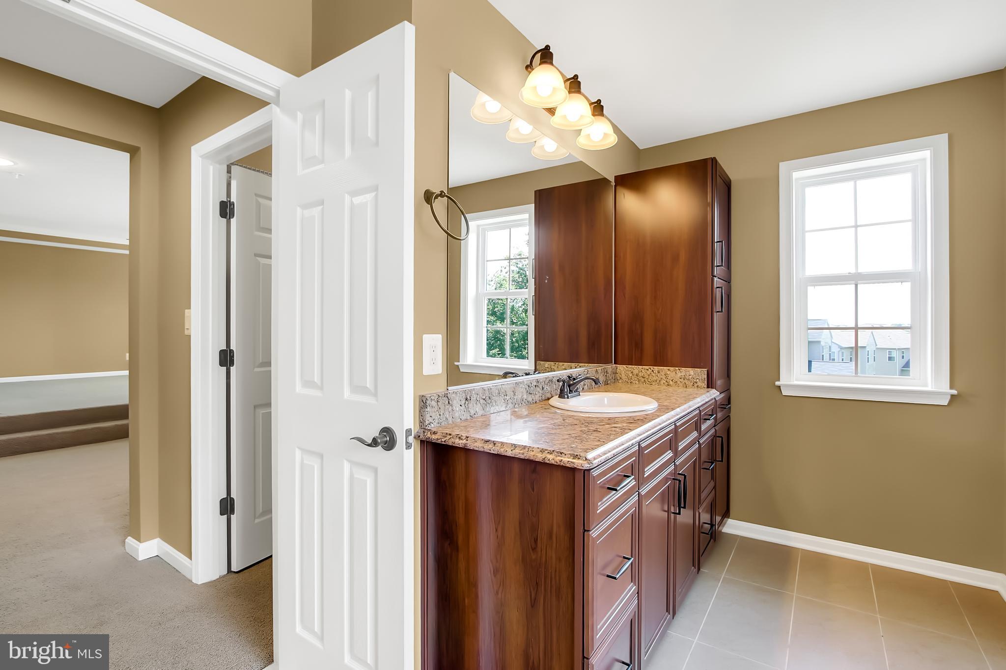 BLAKES LEGACY - Residential