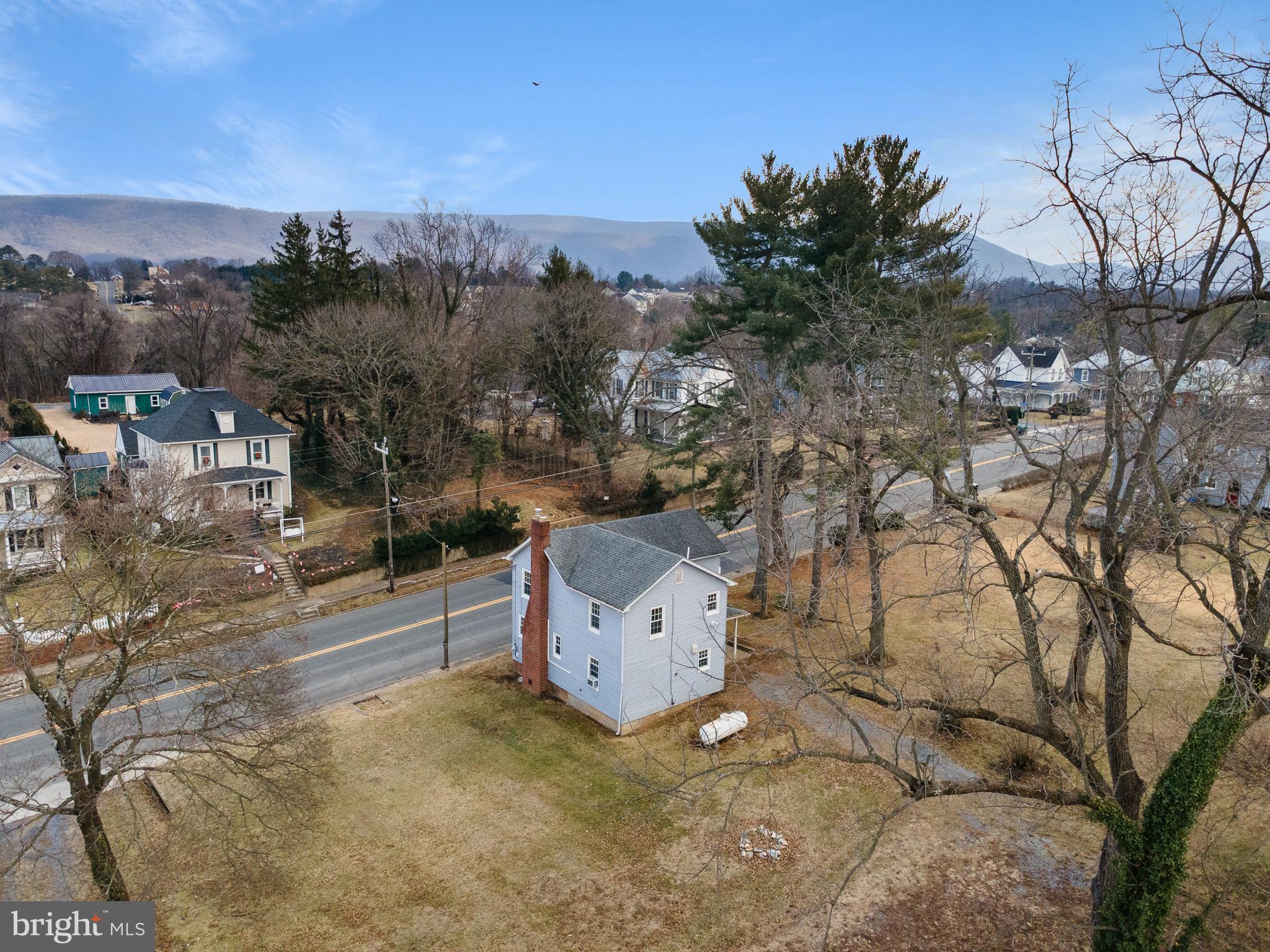 TOWN OF WOODSTOCK - Residential