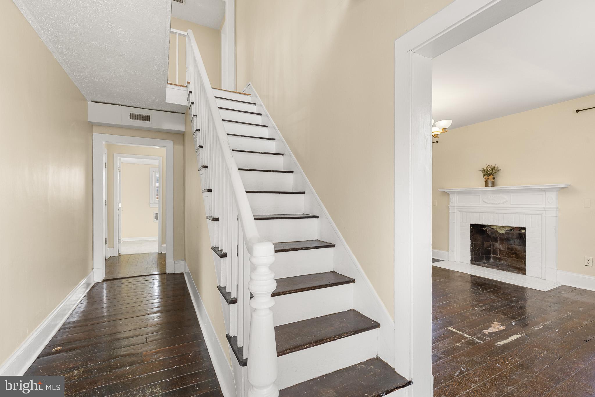 TOWN OF WOODSTOCK - Residential