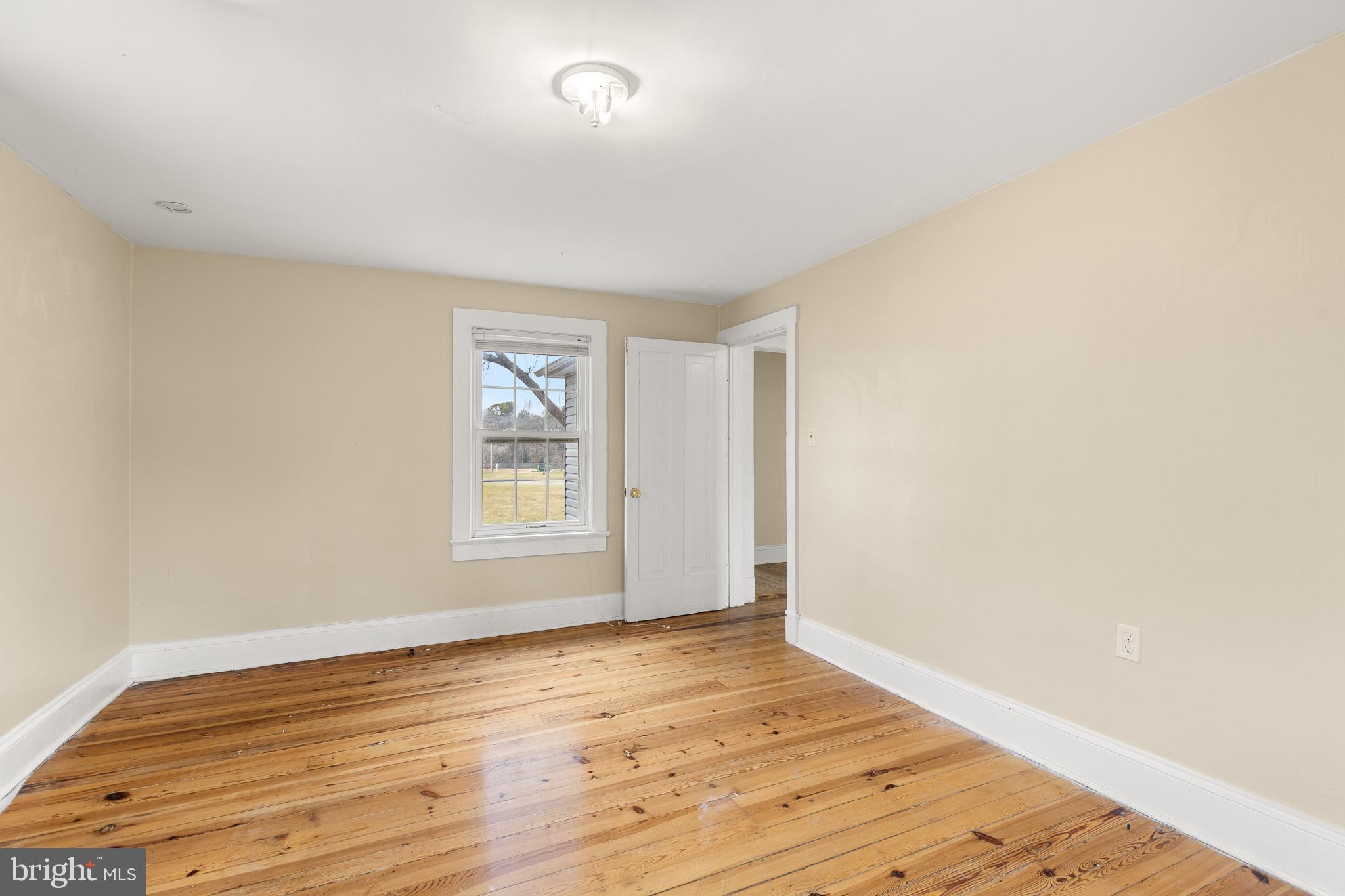 TOWN OF WOODSTOCK - Residential