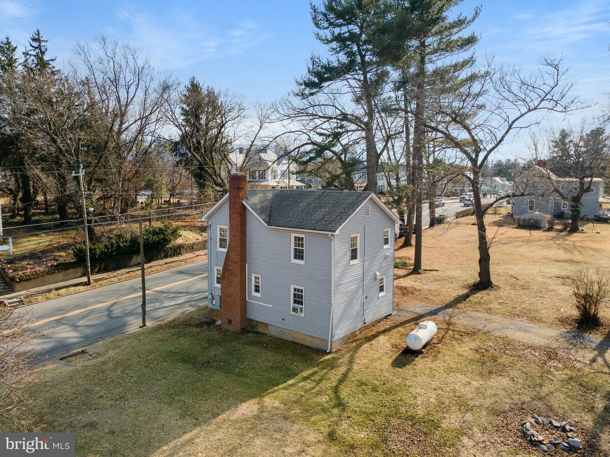 TOWN OF WOODSTOCK - Residential