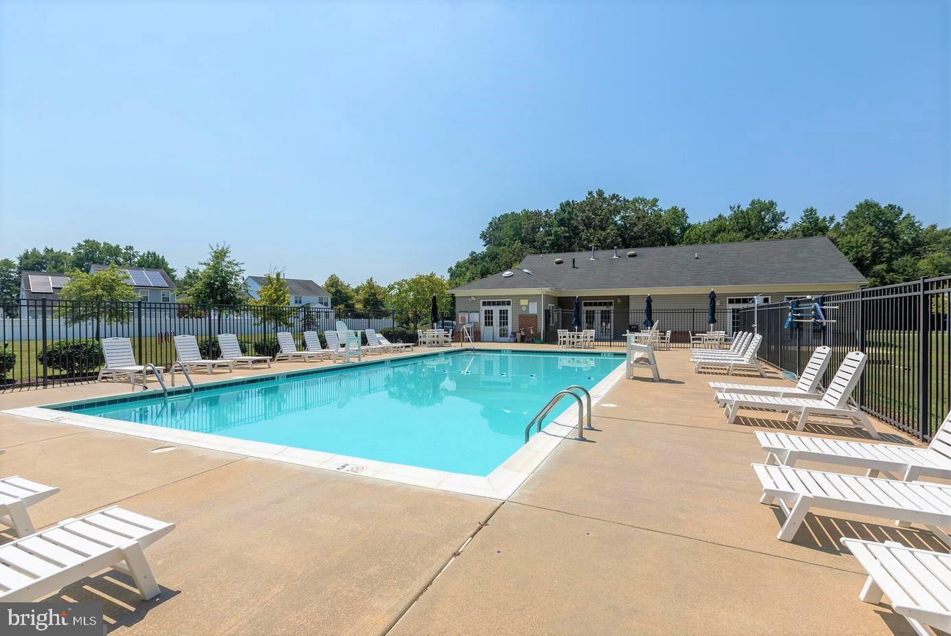 MALLARD LANDING - Residential