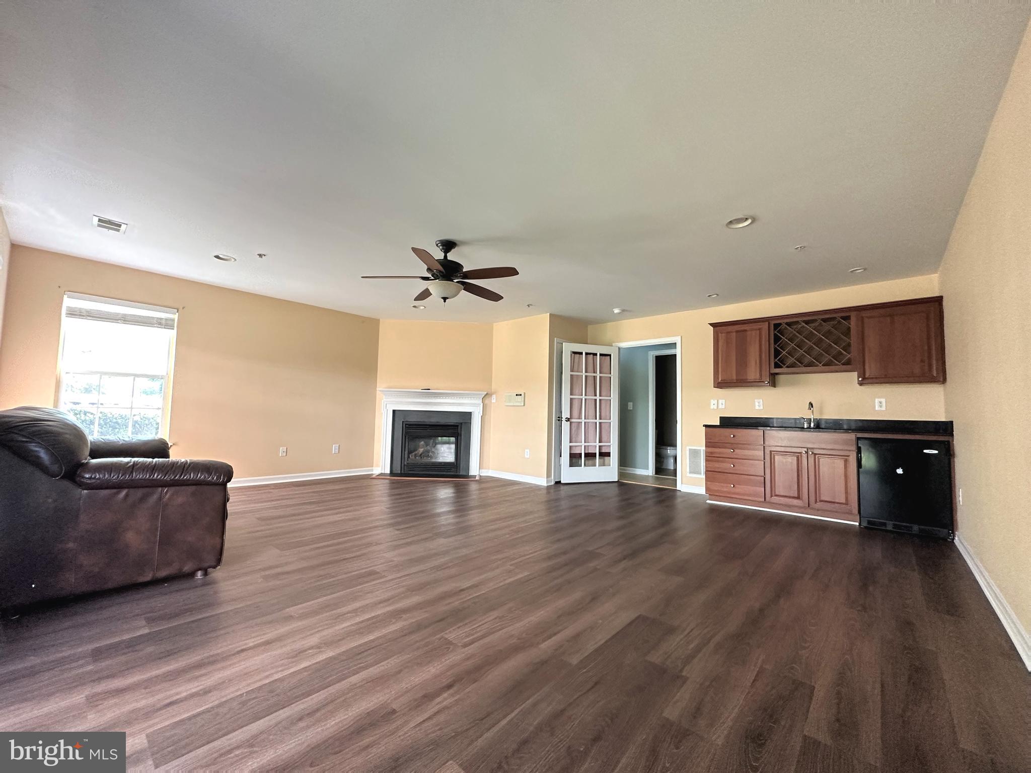 MALLARD LANDING - Residential