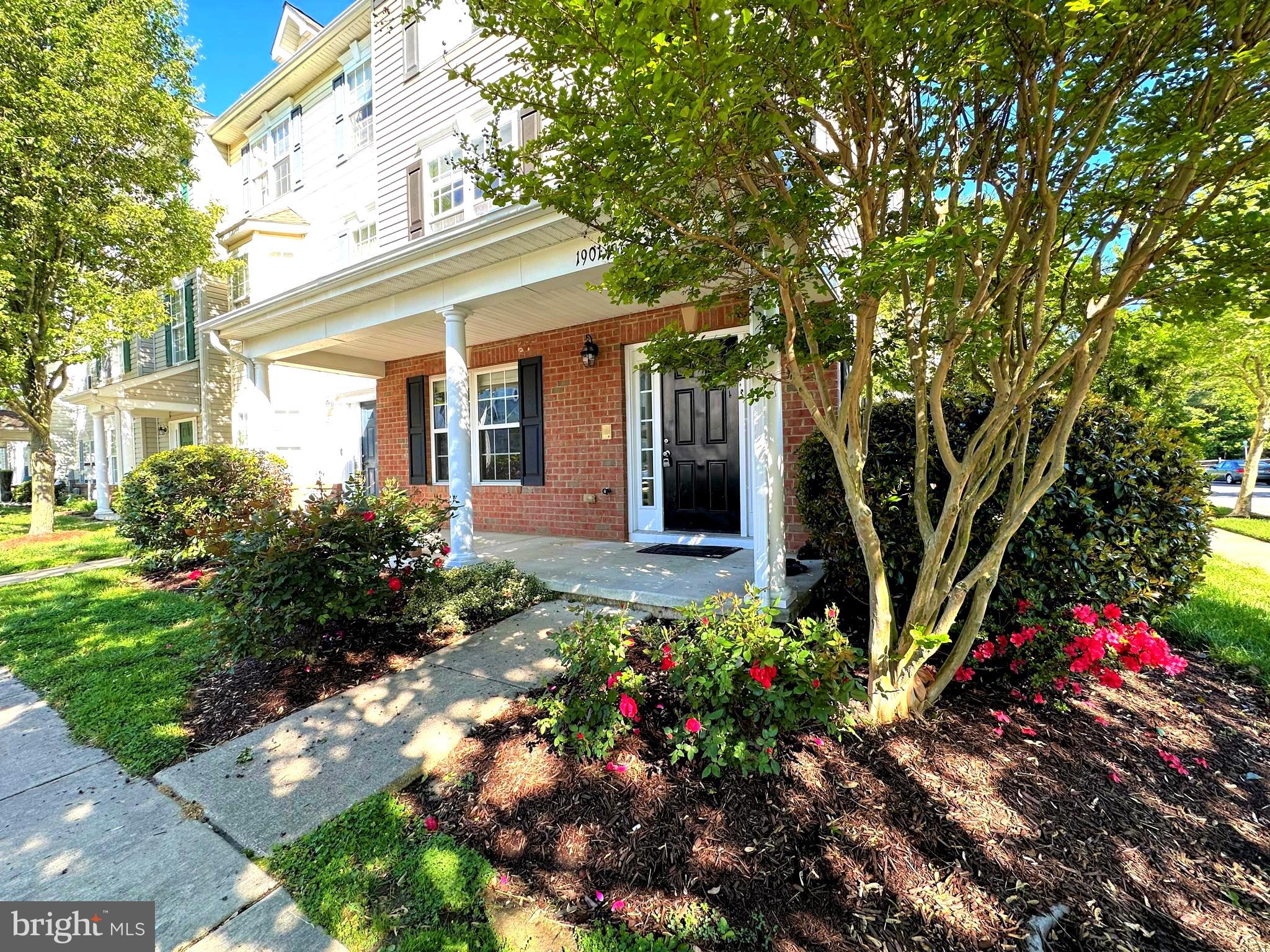 MALLARD LANDING - Residential