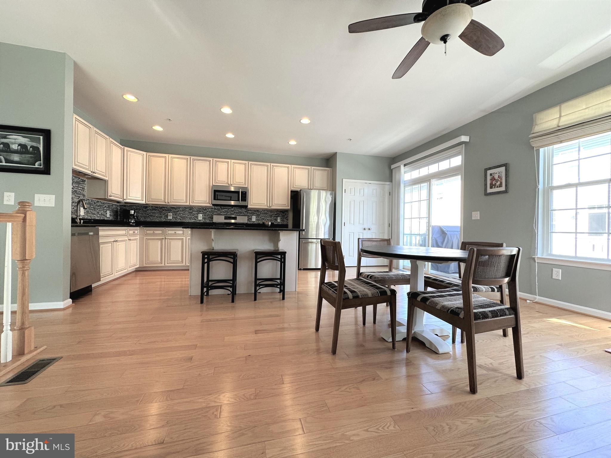 MALLARD LANDING - Residential