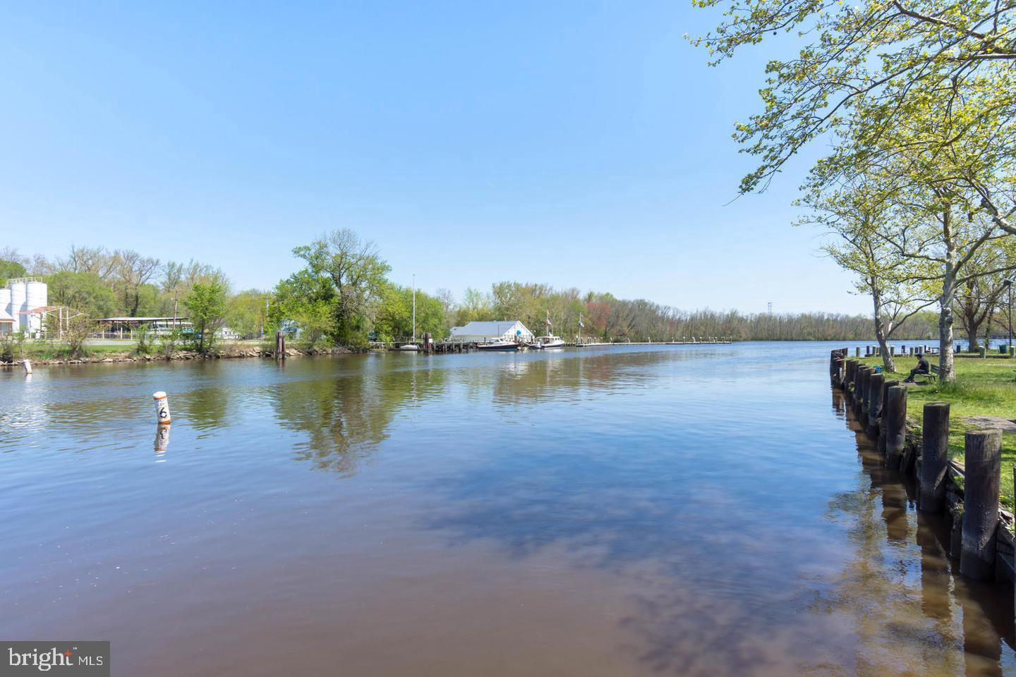 MALLARD LANDING - Residential