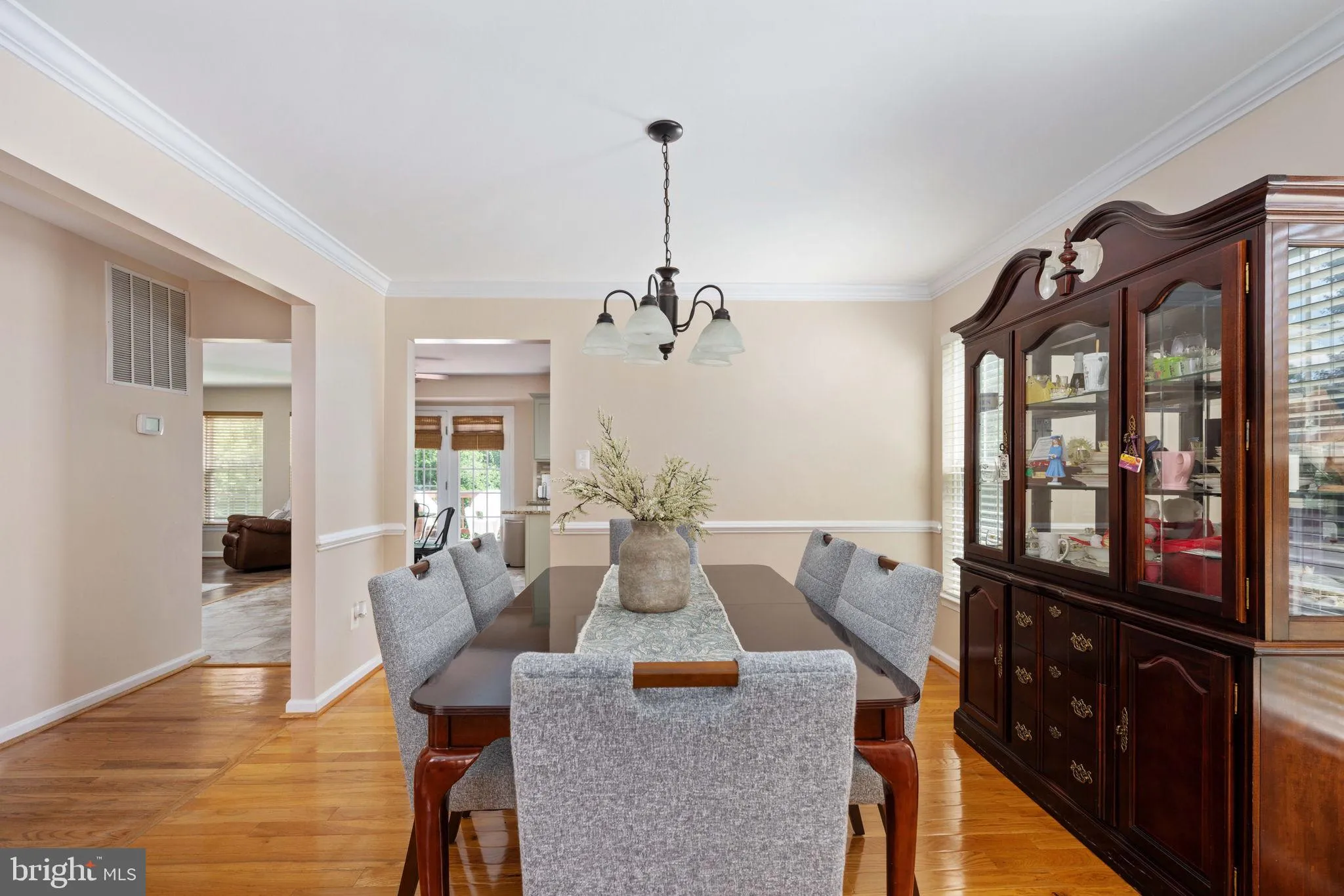 Fredericksburg, Virginia 22406, United States, 4 Bedrooms Bedrooms, ,3 BathroomsBathrooms,Residential,Active,174091