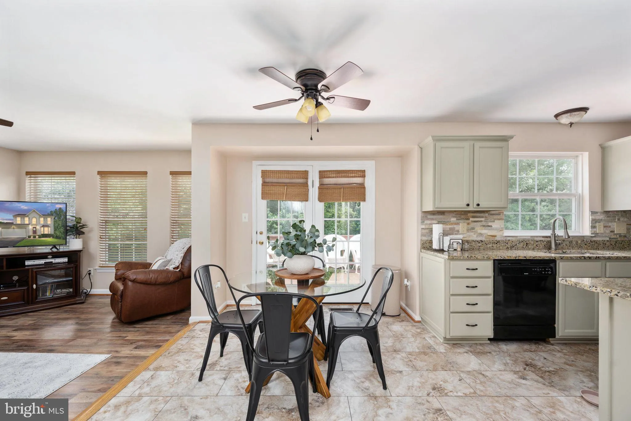 Fredericksburg, Virginia 22406, United States, 4 Bedrooms Bedrooms, ,3 BathroomsBathrooms,Residential,Active,174091