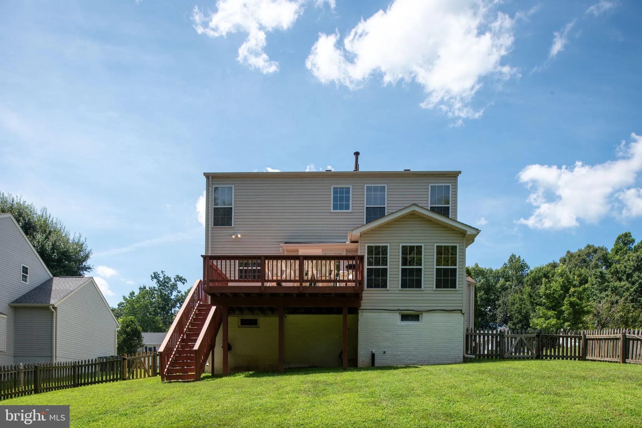 Fredericksburg, Virginia 22406, United States, 4 Bedrooms Bedrooms, ,3 BathroomsBathrooms,Residential,Active,174091