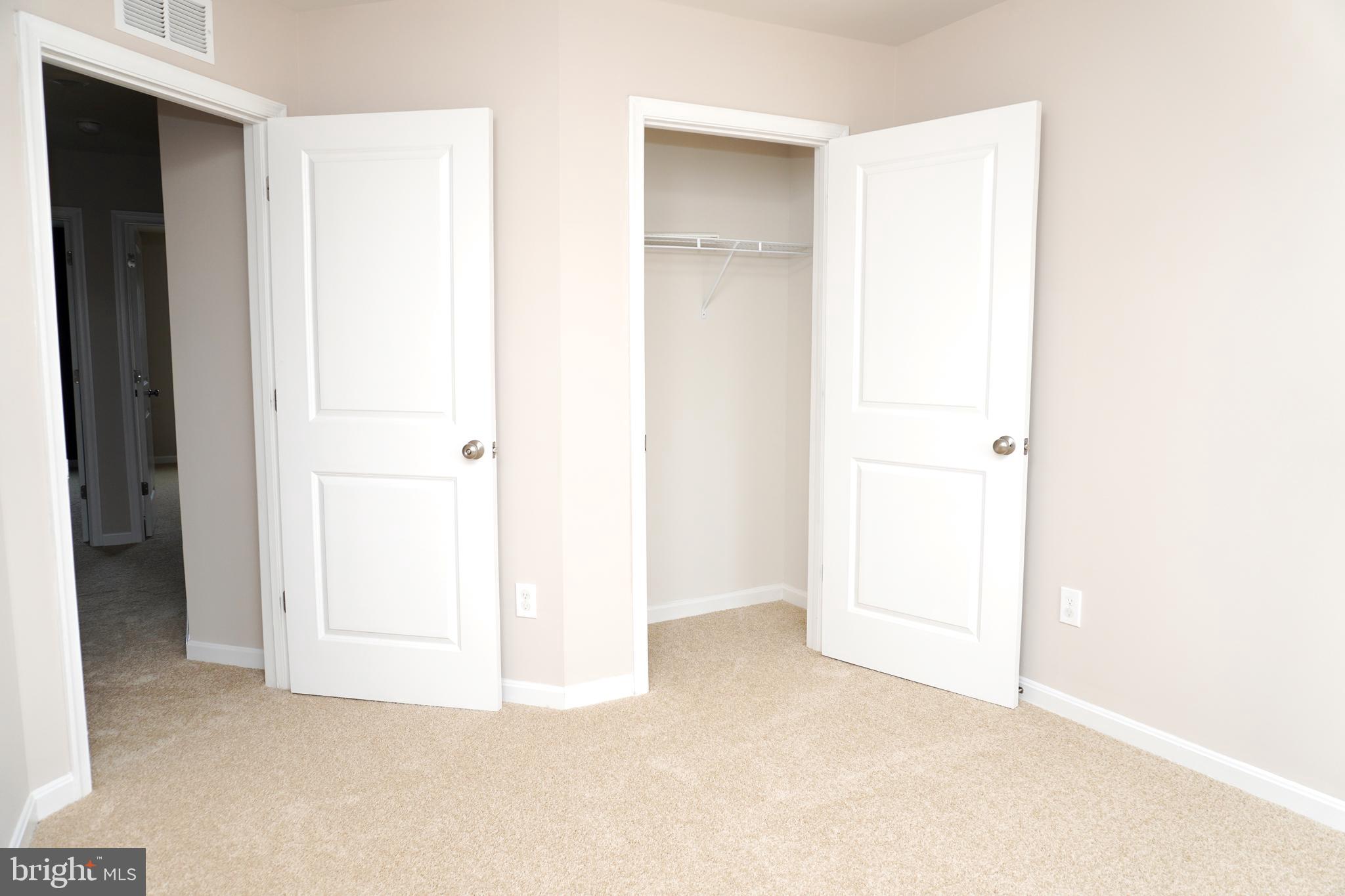 MAGNOLIA SPRINGS - Residential Lease