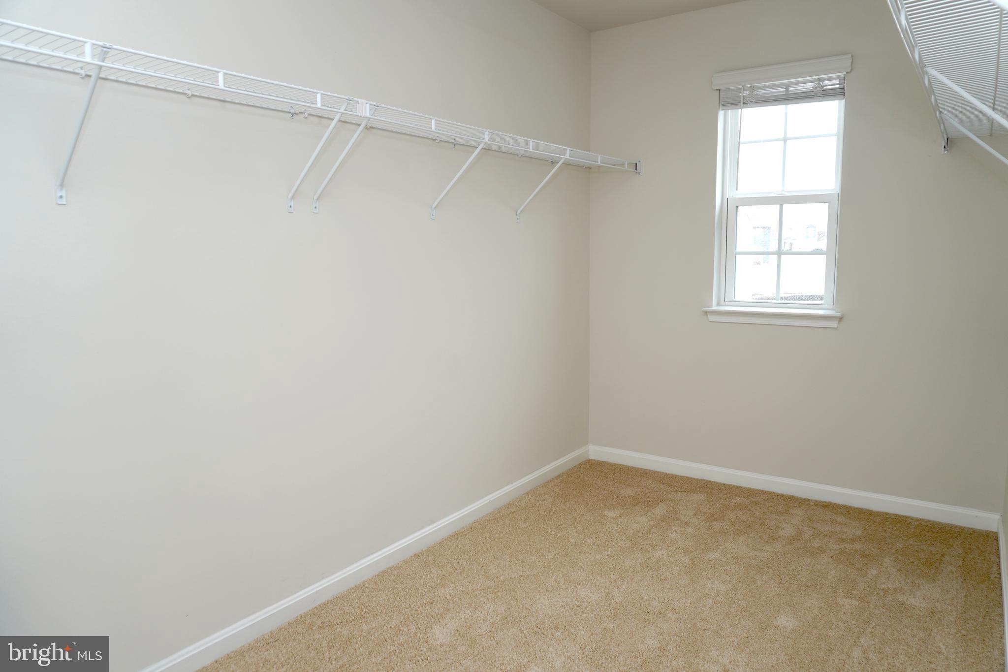 MAGNOLIA SPRINGS - Residential Lease