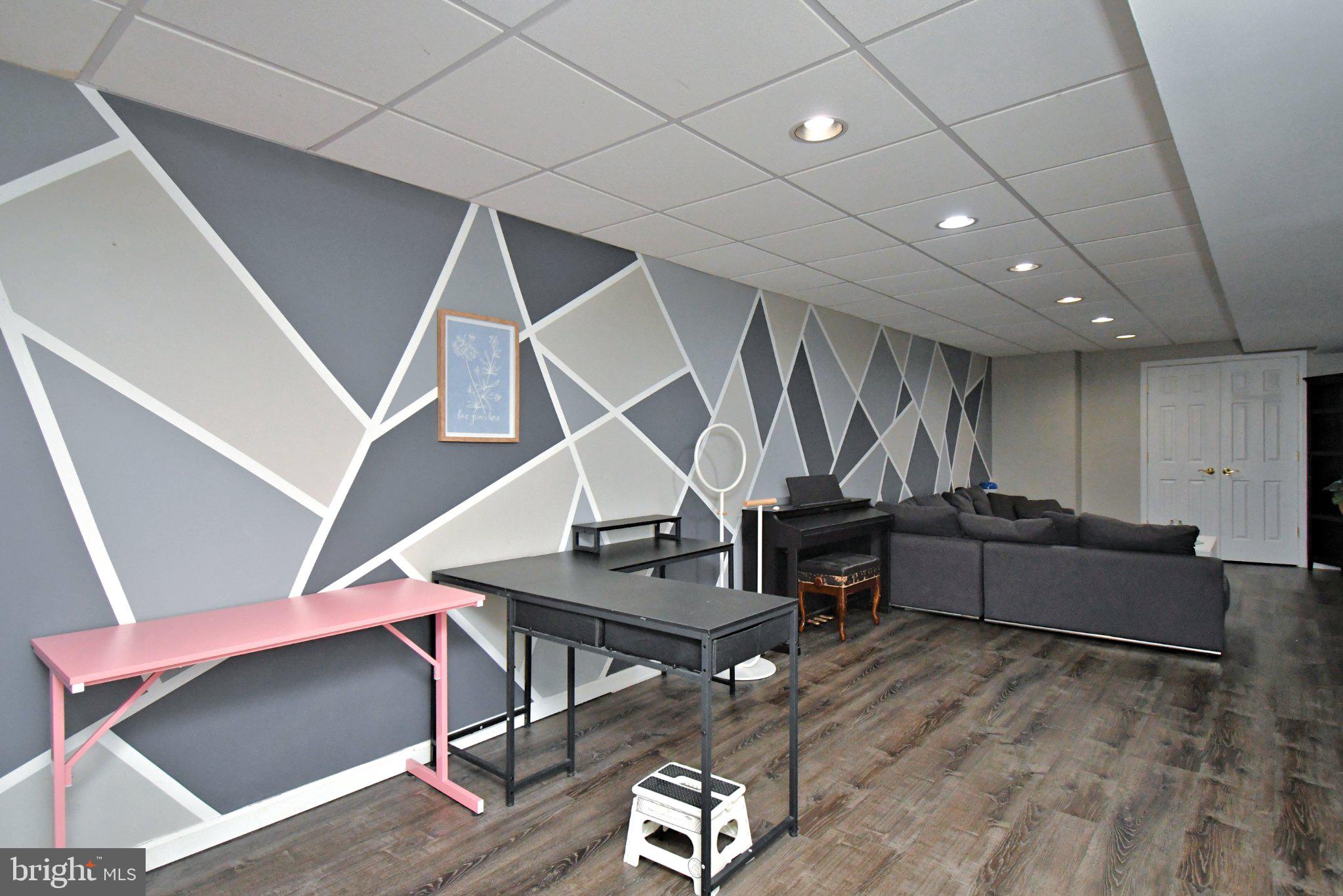 GREENBRIAR ESTATES - Residential