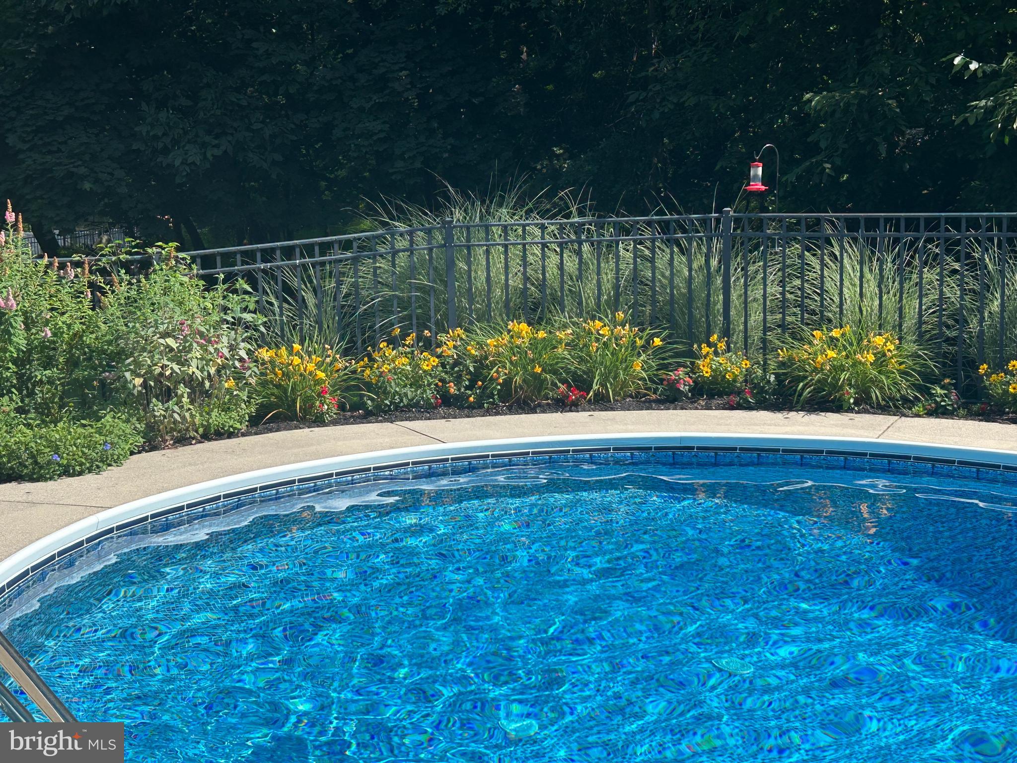 LONGVIEW ESTATES - Residential