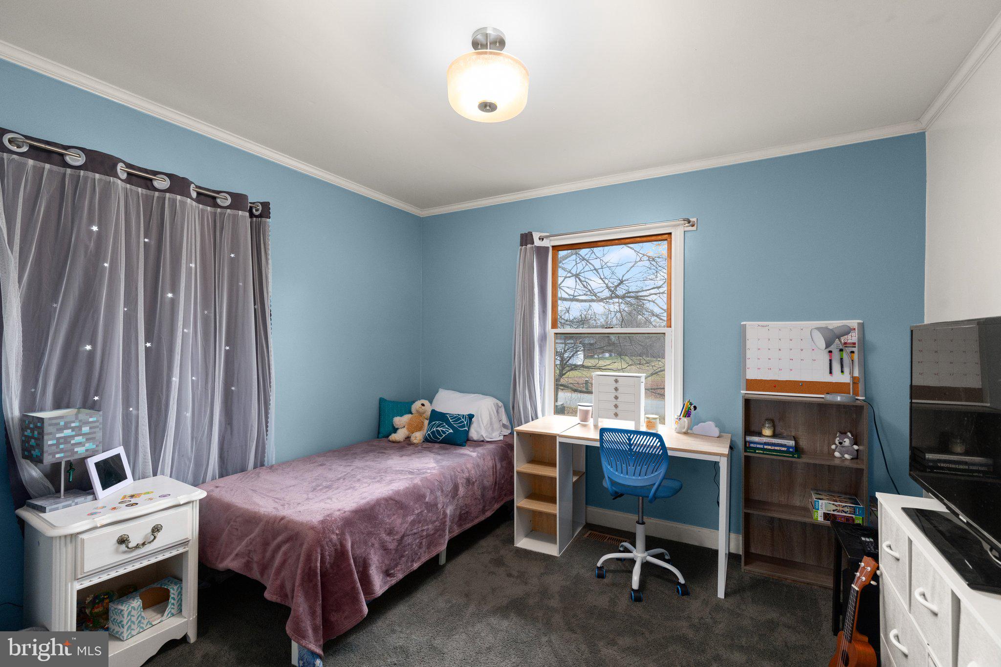 CHESAPEAKE ISLE - Residential