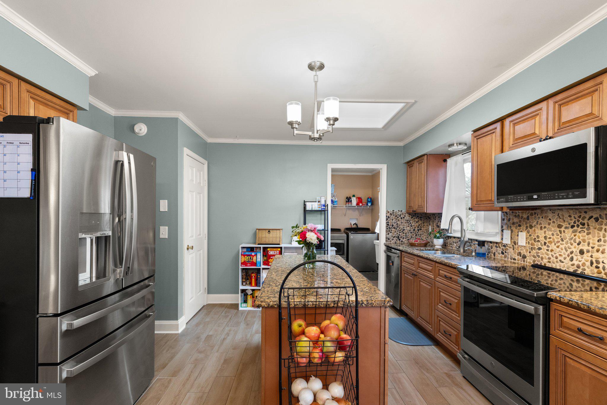 CHESAPEAKE ISLE - Residential