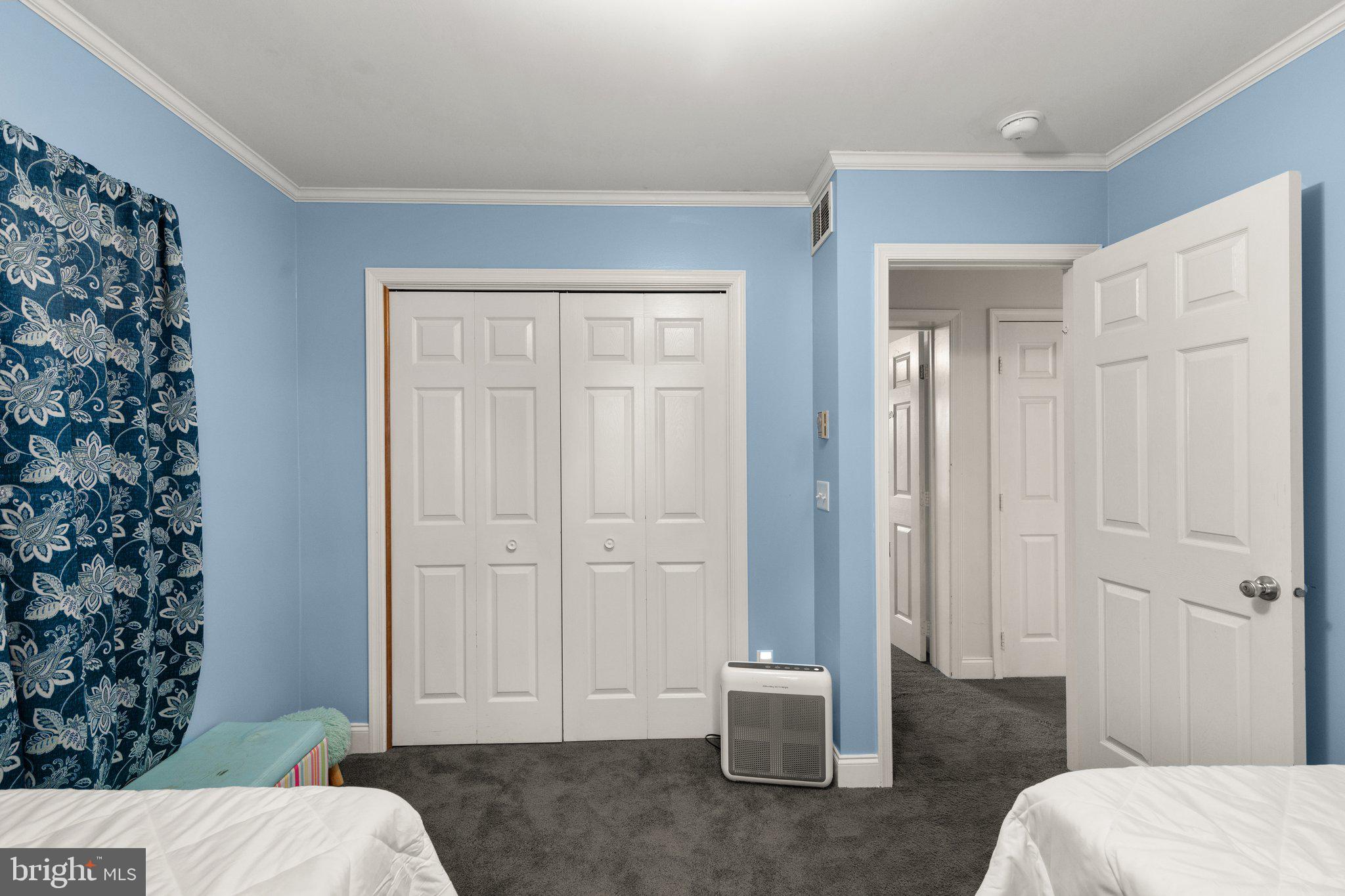 CHESAPEAKE ISLE - Residential